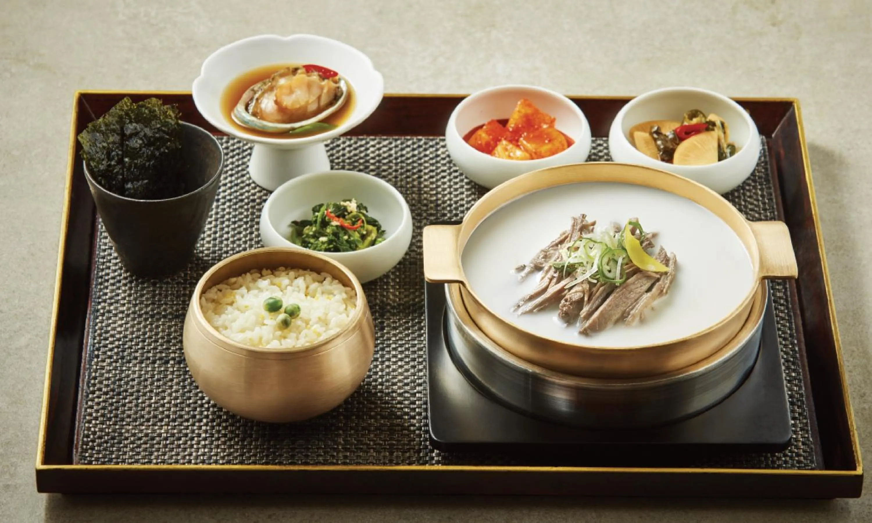 Restaurant/places to eat in Roynet Hotel Seoul Mapo