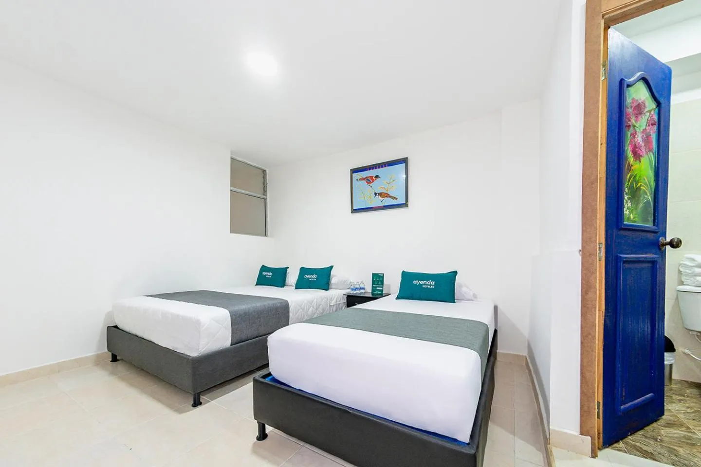 Photo of the whole room, Bed in Ayenda Fundadores 1906