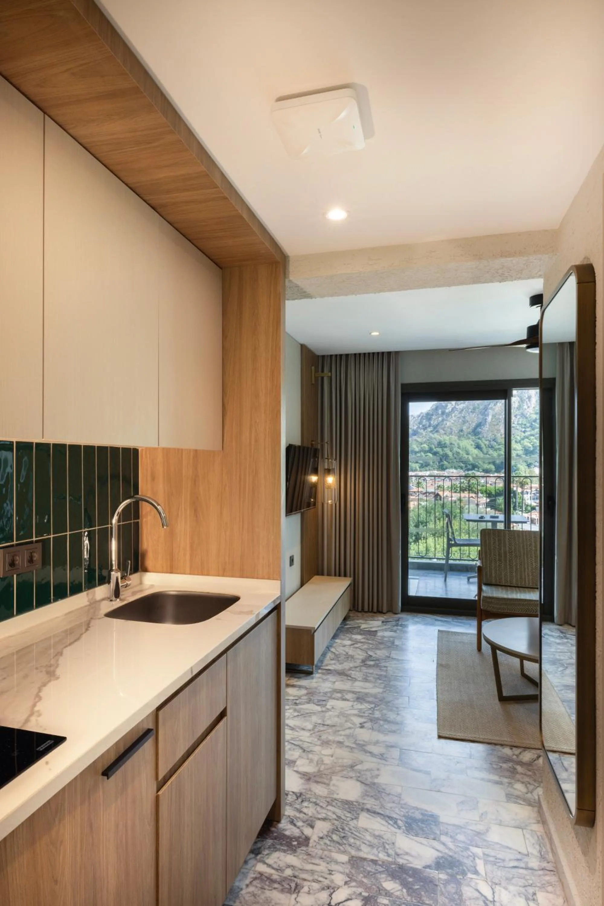 Kitchen or kitchenette in Club Aquarium