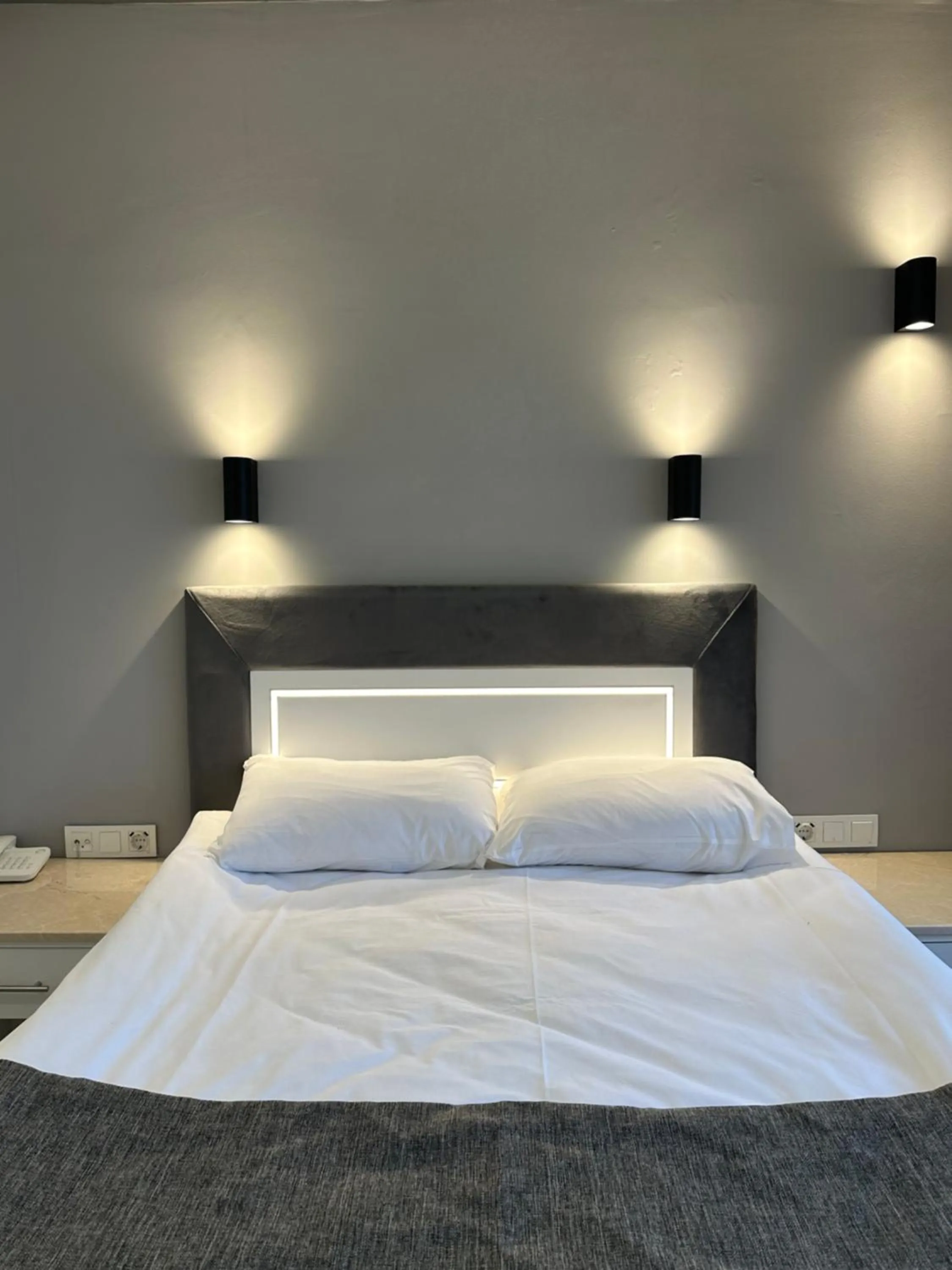 Bedroom, Bed in Hotel Peninsula