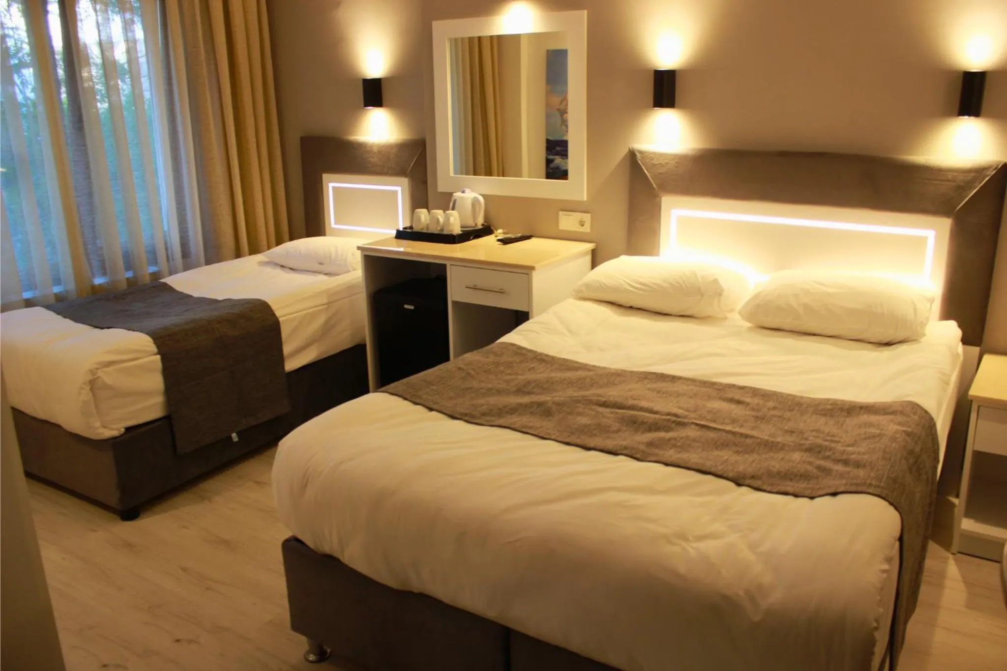 Bed in Hotel Peninsula