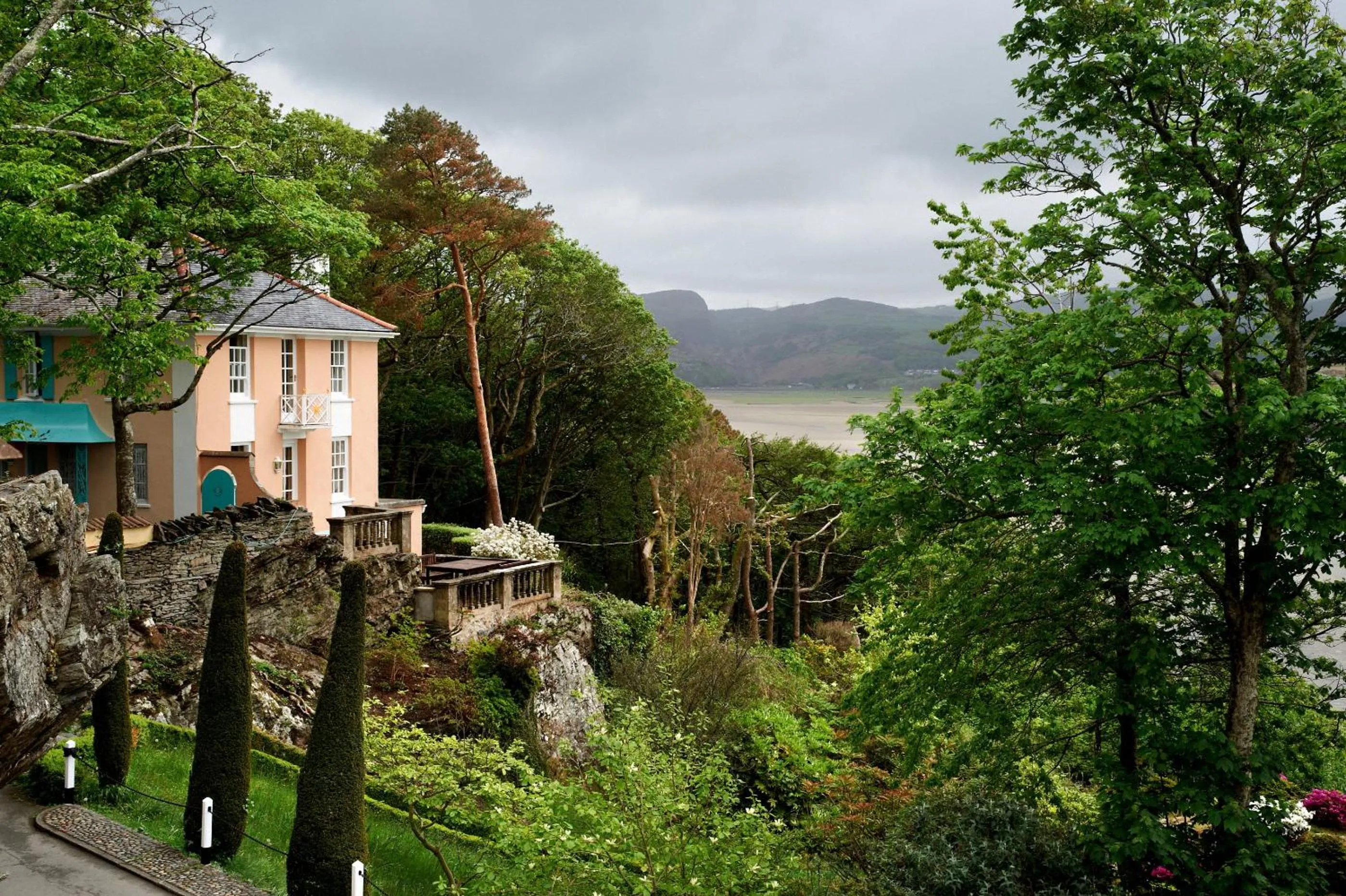 Mountain view in Portmeirion Village & Castell Deudraeth