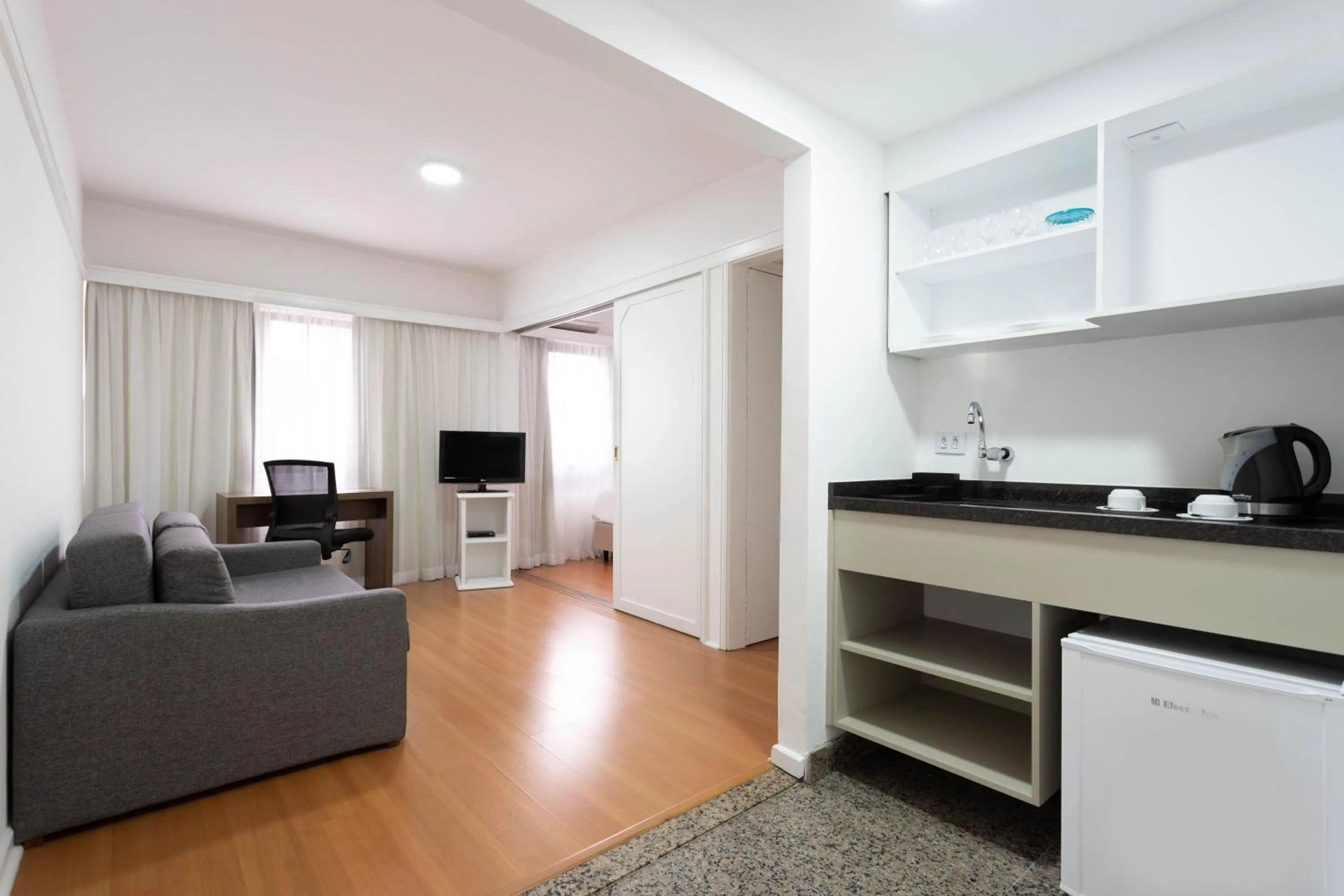 Day in NewCiti Itaim by Charlie