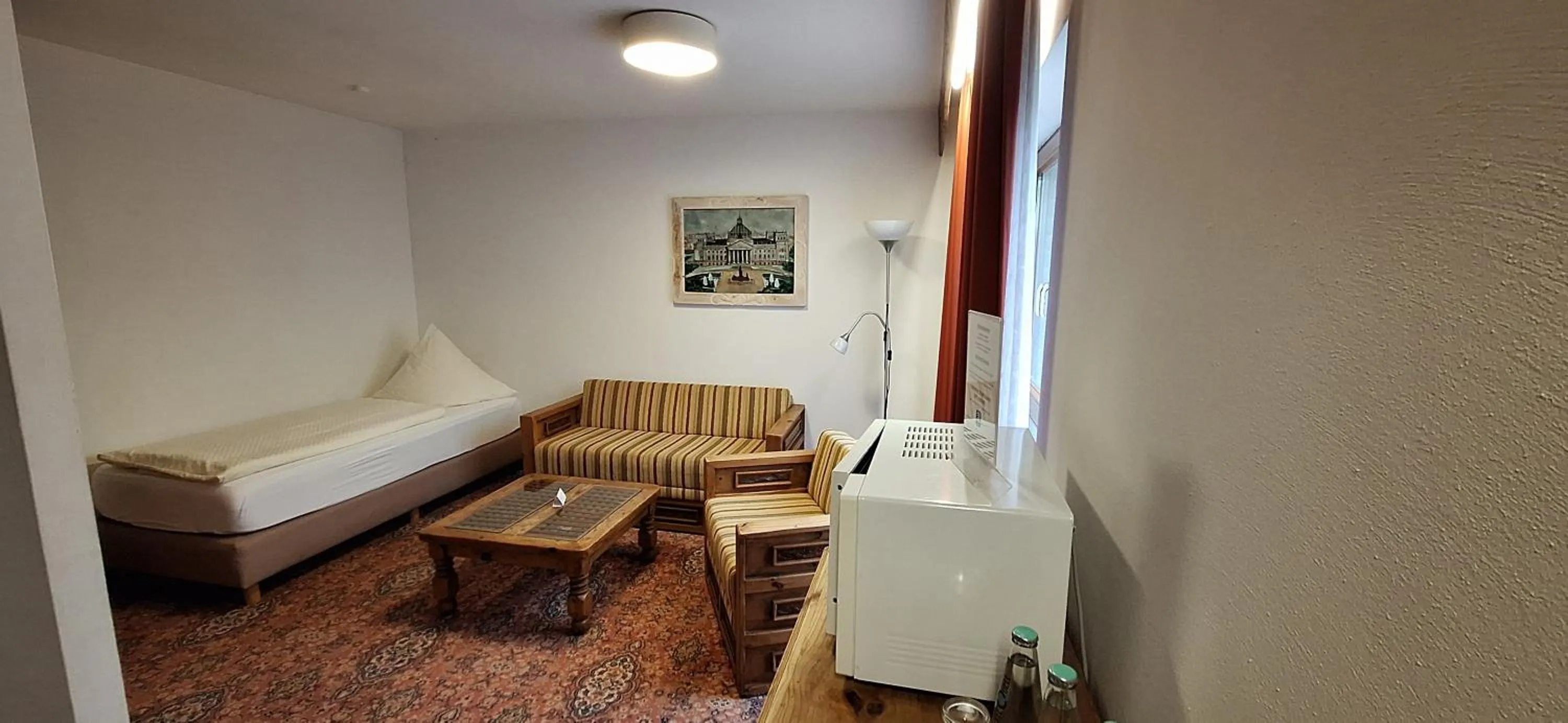 Bed in Solitaire Hotel