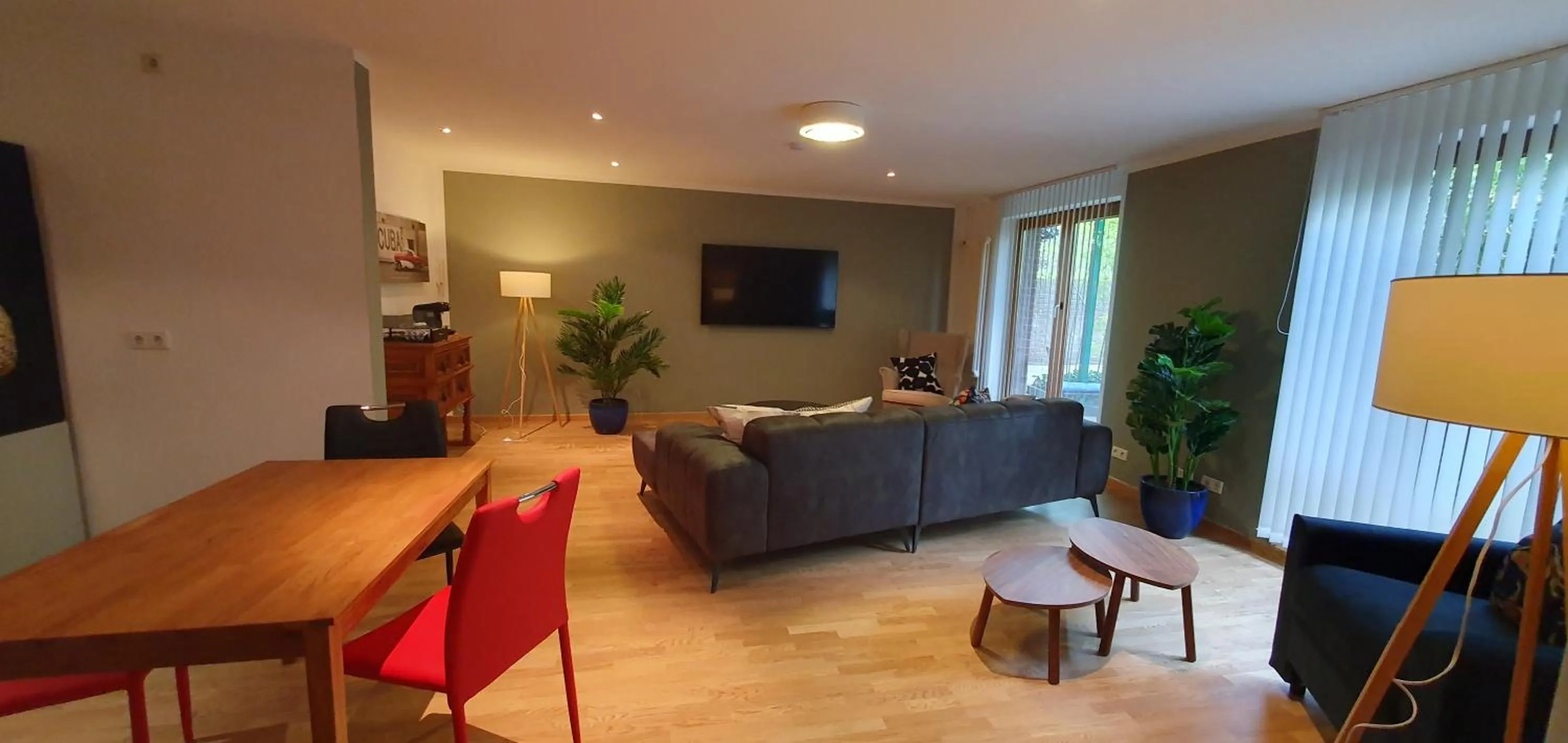 Seating area in Solitaire Hotel