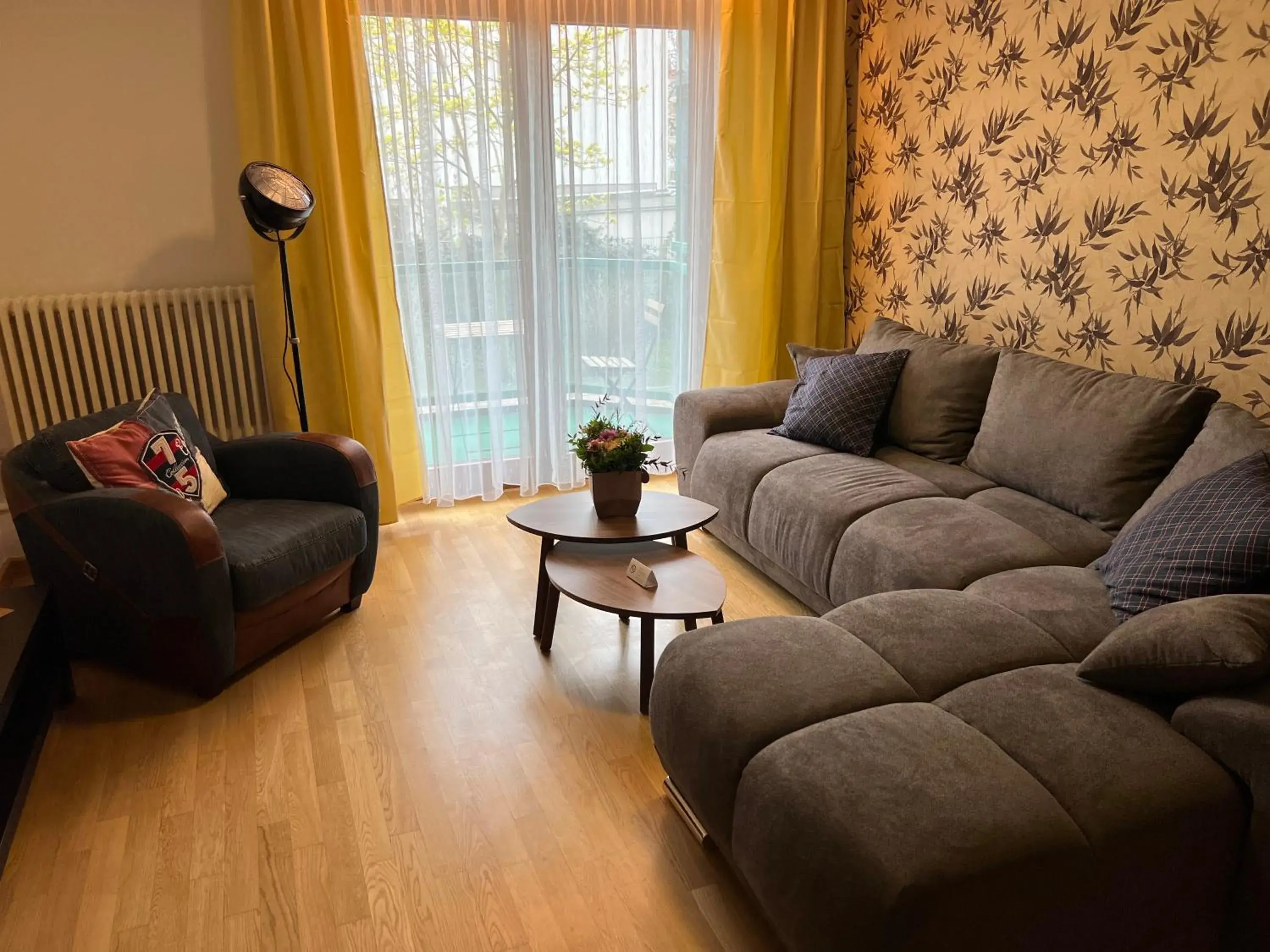 Deluxe Queen Studio in Solitaire Hotel Deluxe Queen Studio in Solitaire Hotel