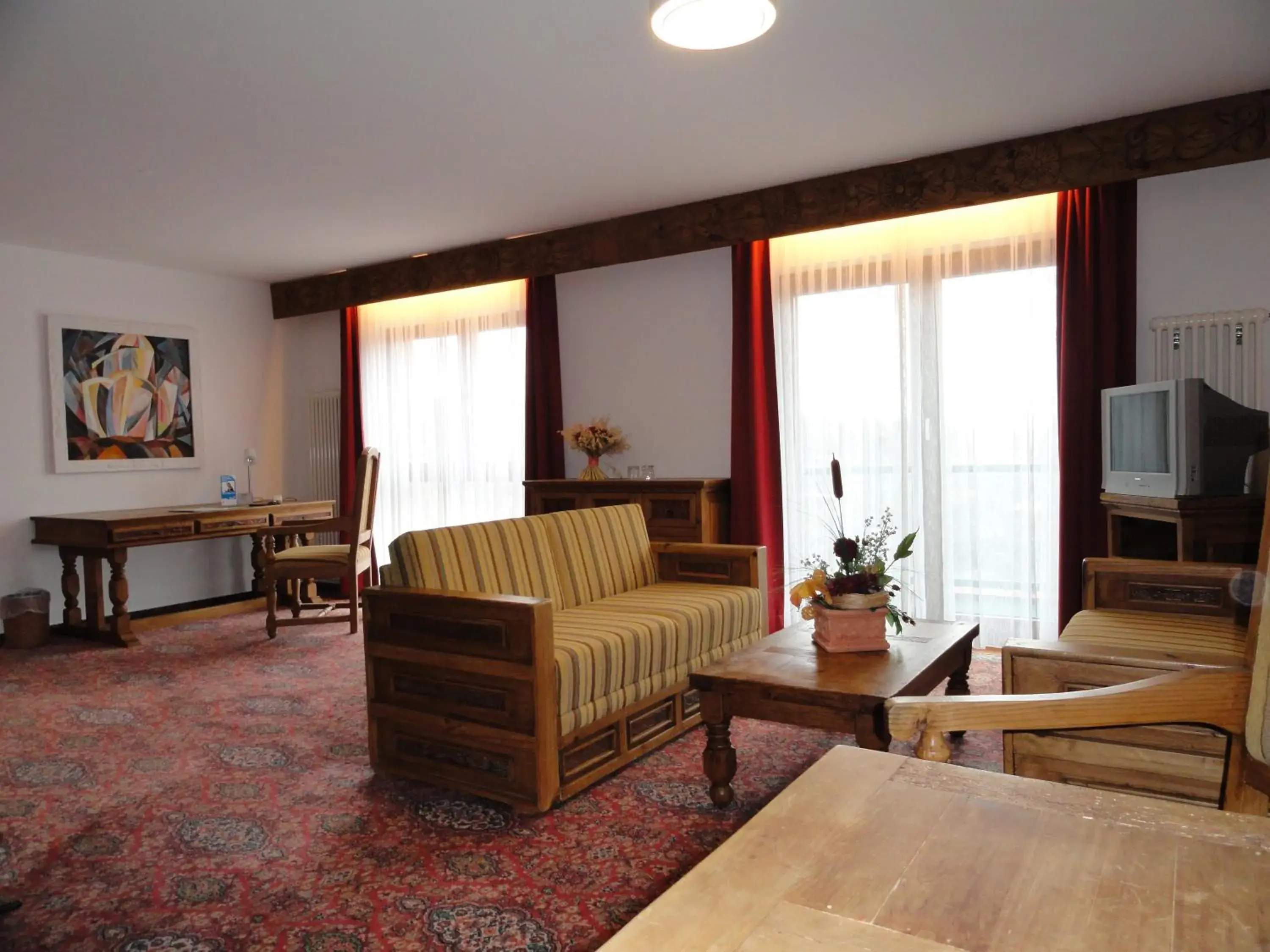 Triple Room in Solitaire Hotel Triple Room in Solitaire Hotel