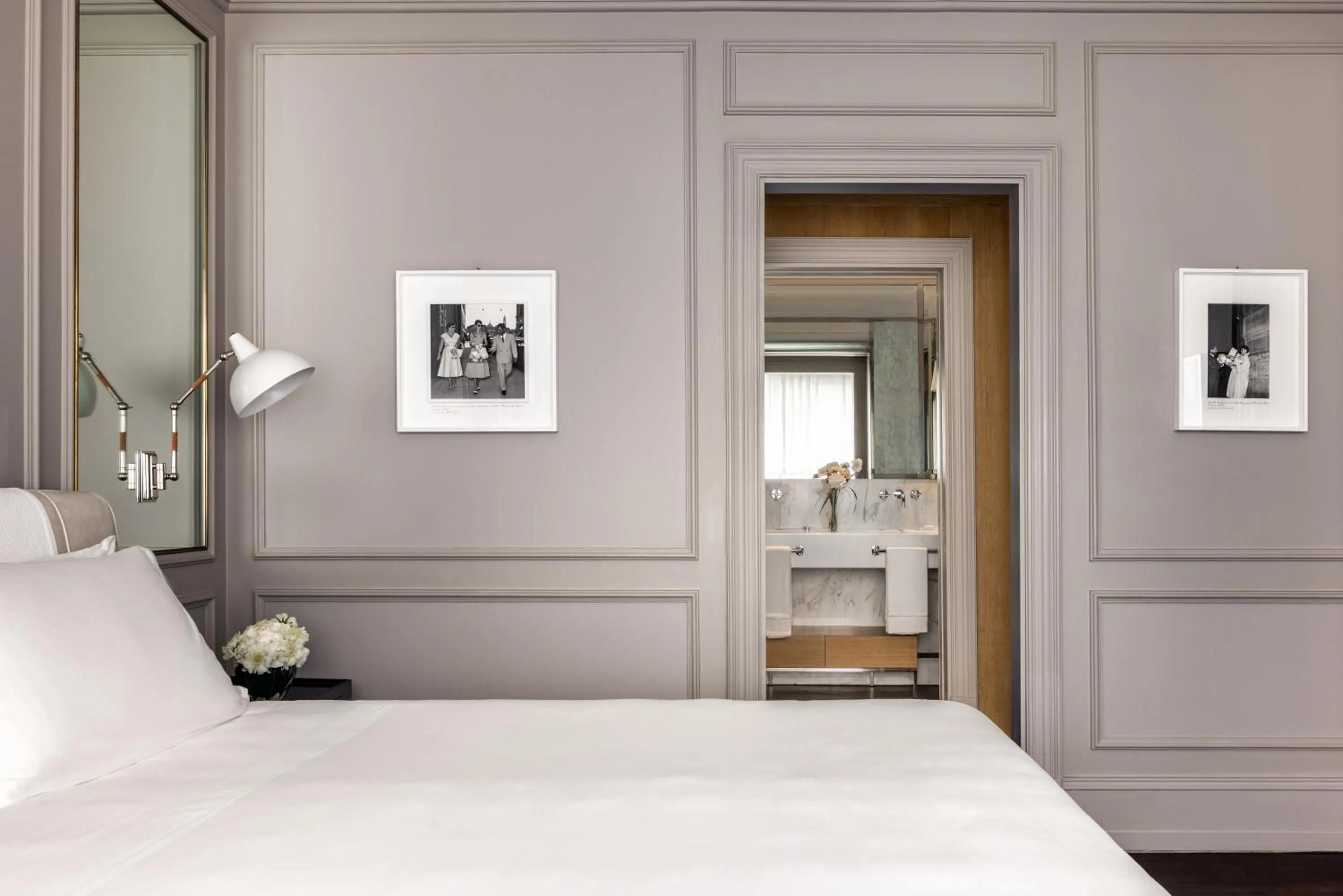 Bedroom, Bed in Portrait Firenze - Lungarno Collection