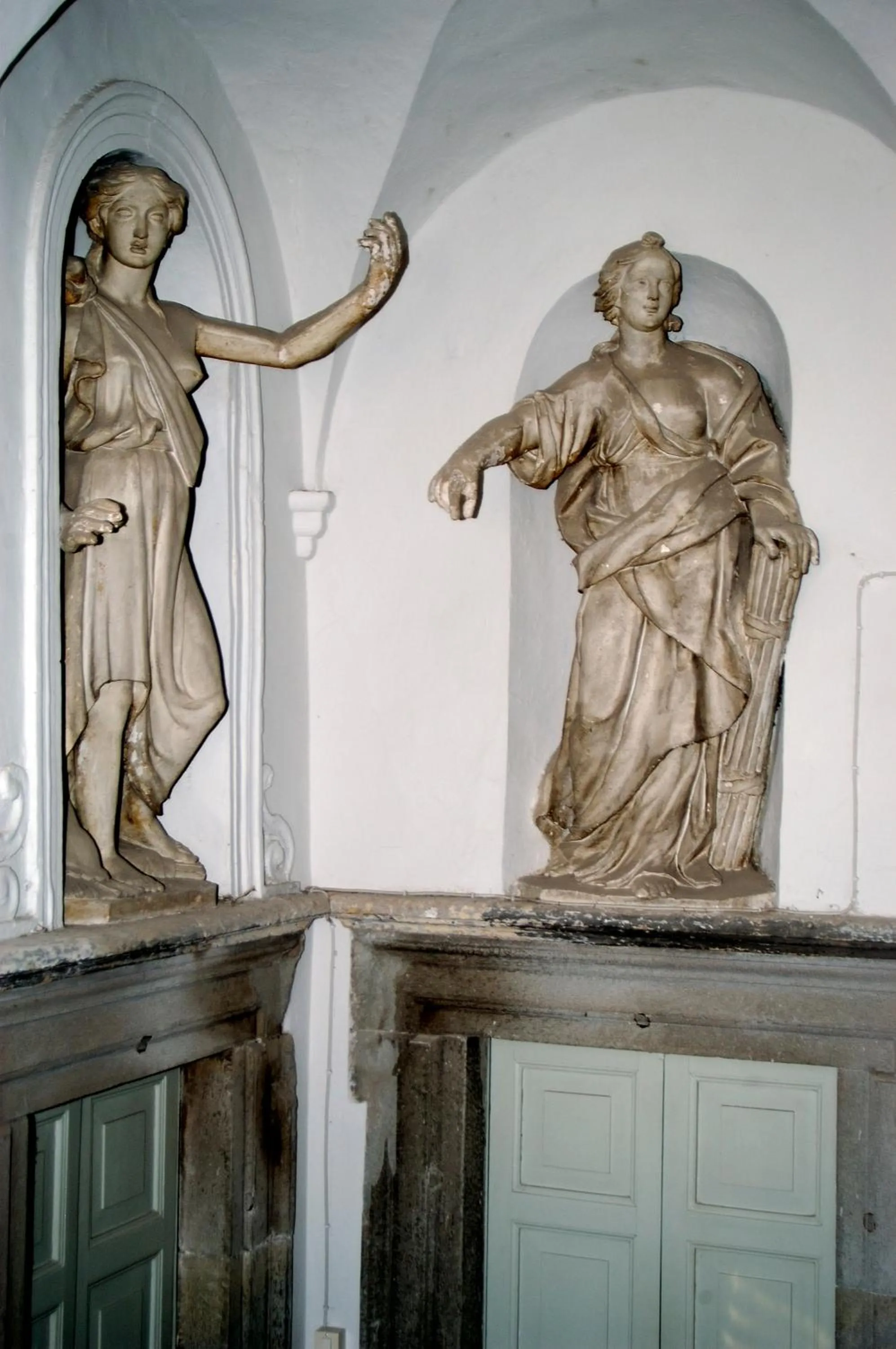 Decorative detail in Bed and Breakfast Torre Polidori