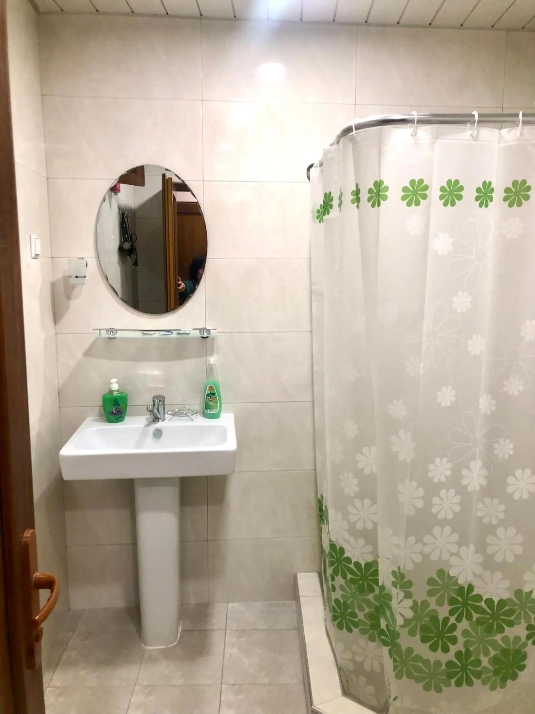 Standard Triple Room in Guest House Anahit Ijevan Standard Triple Room in Guest House Anahit Ijevan