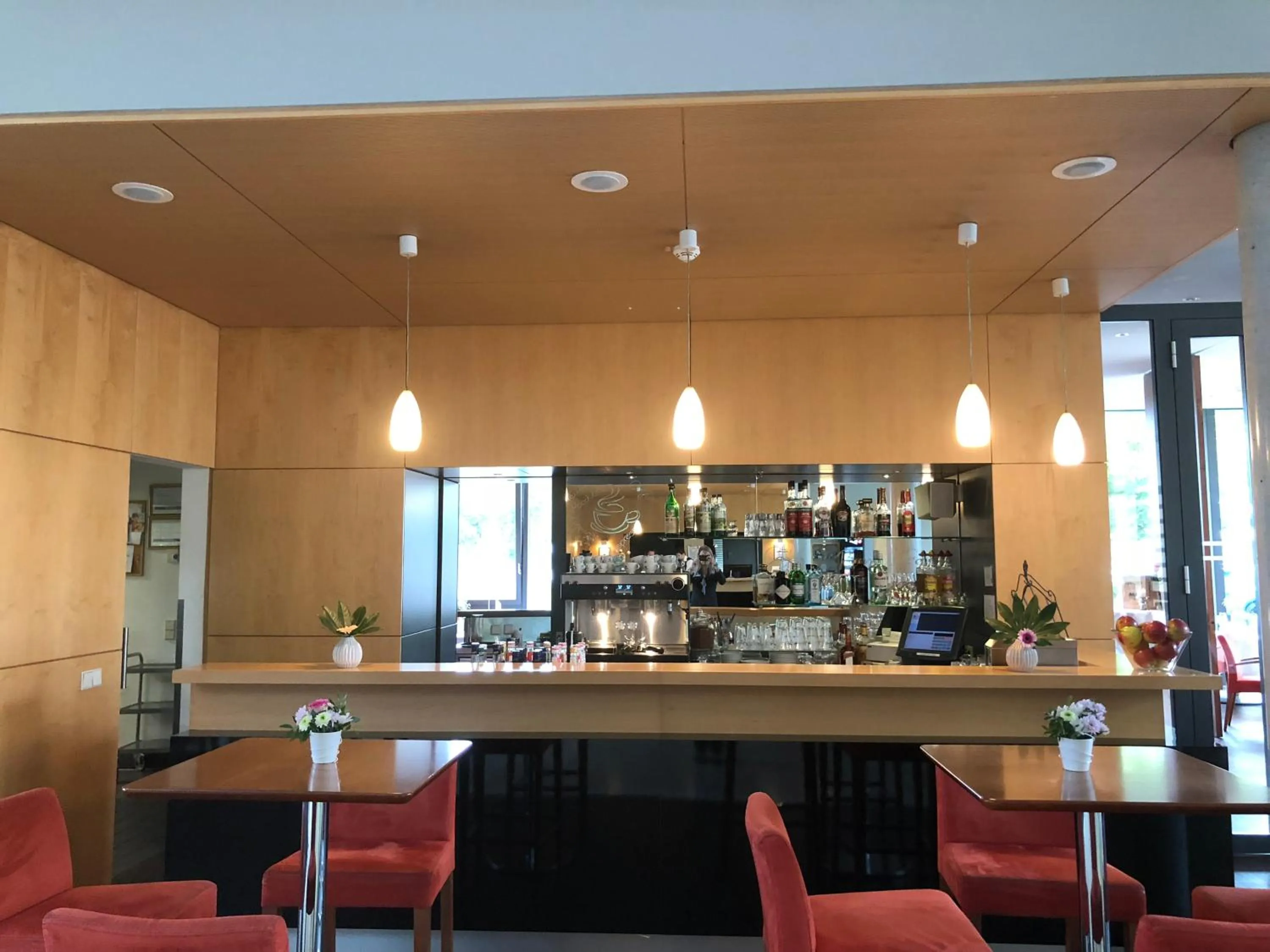 Lounge or bar in rugs Hotel am Schlosspark Lichtenwalde