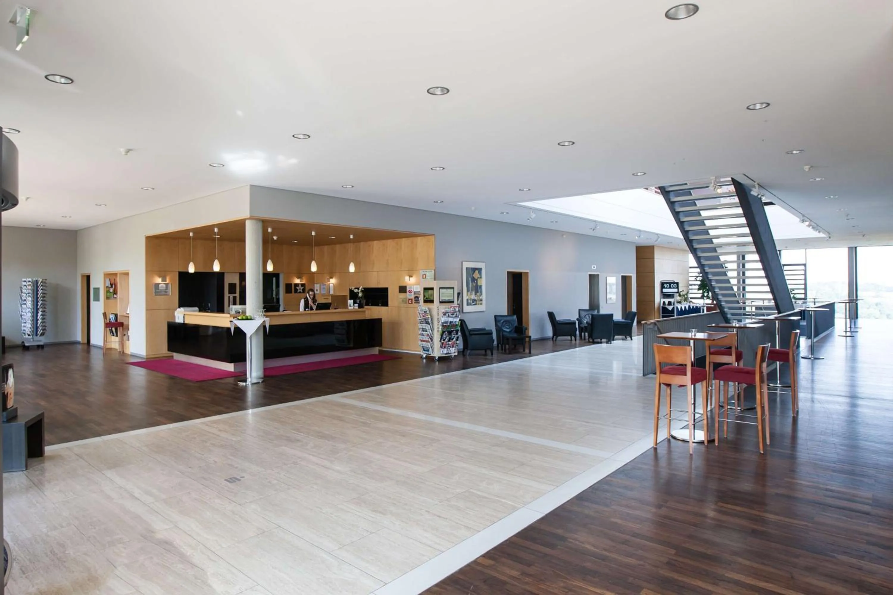 Lobby or reception in rugs Hotel am Schlosspark Lichtenwalde