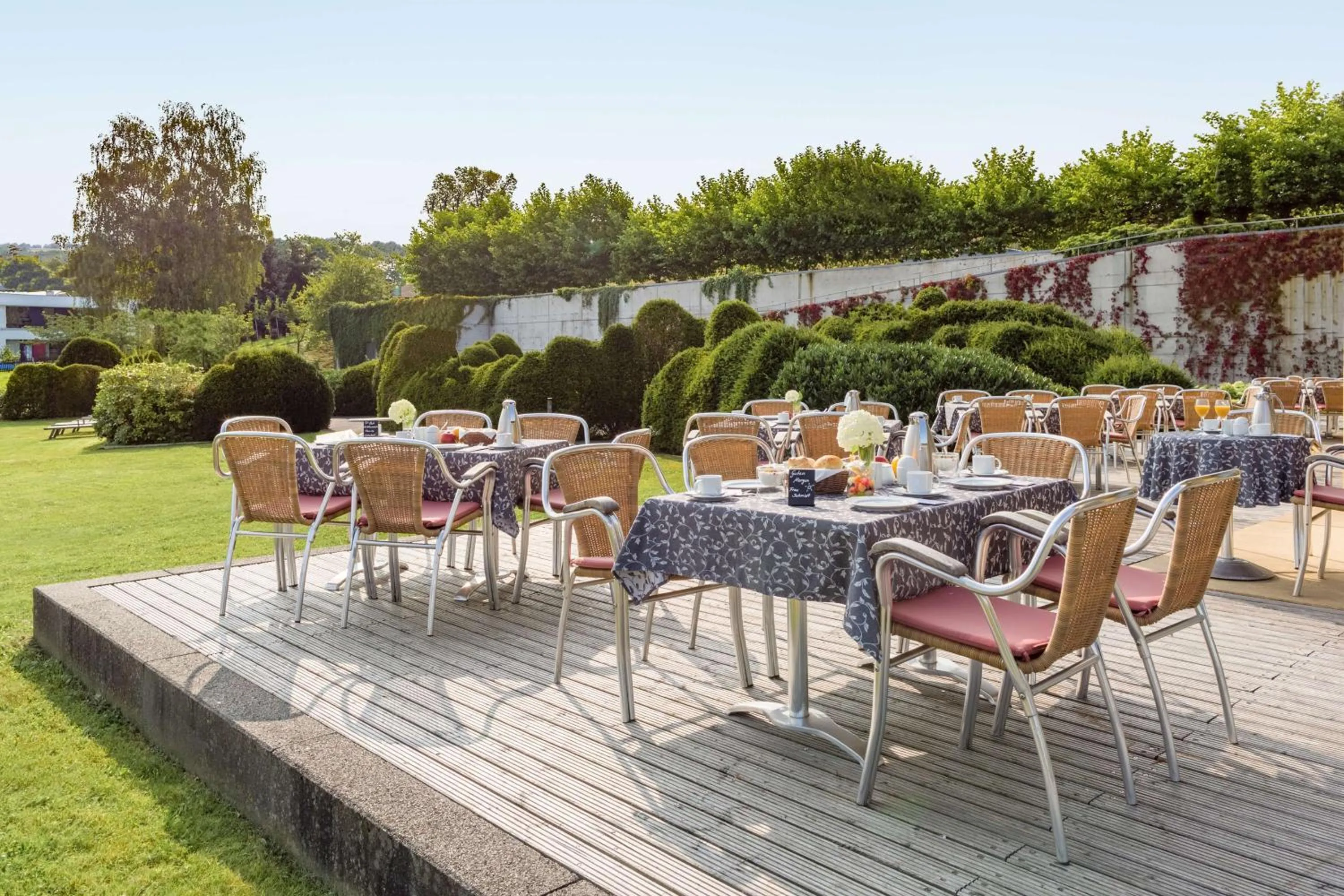 Restaurant/places to eat in rugs Hotel am Schlosspark Lichtenwalde