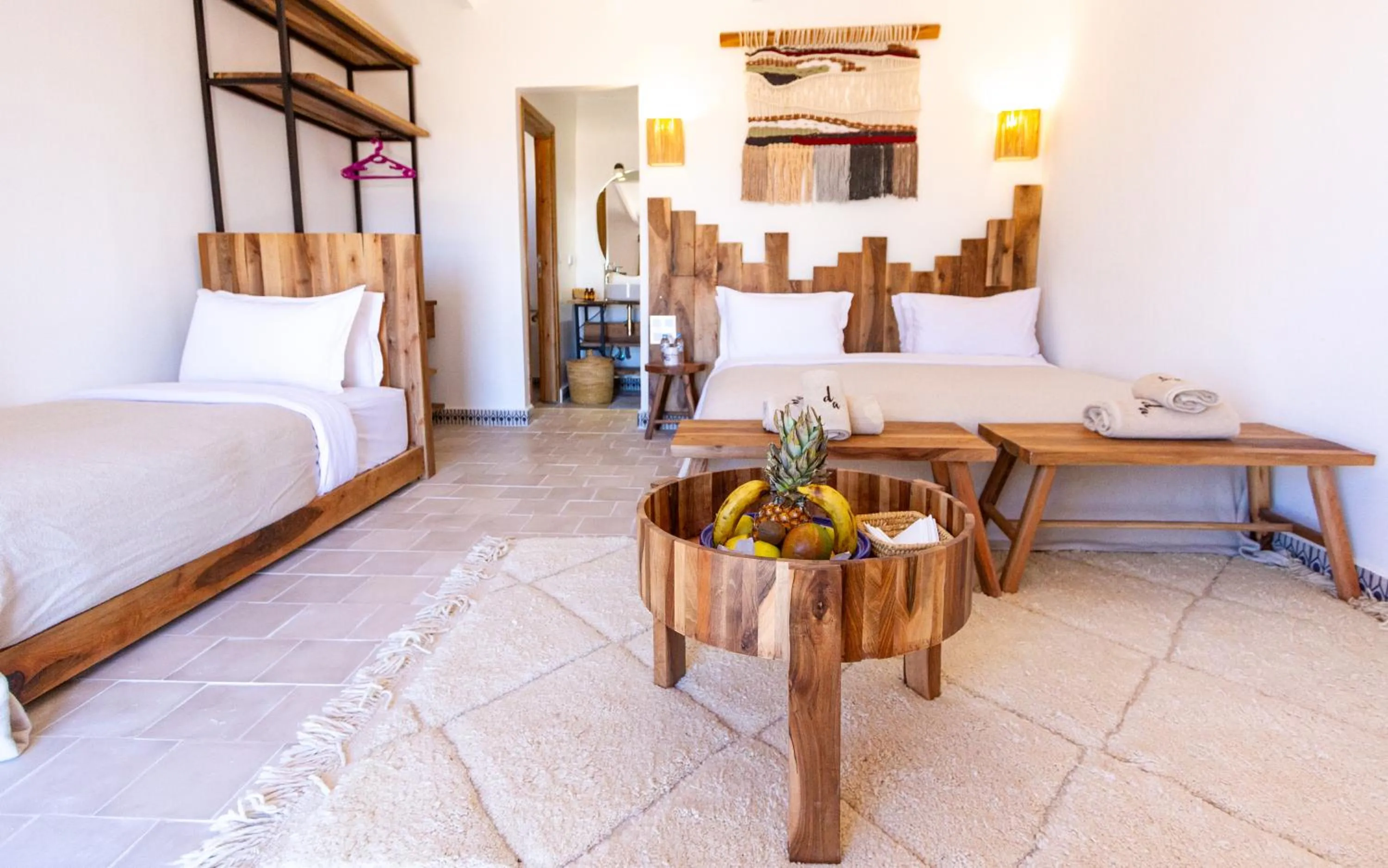 Photo of the whole room, Bed in Dakhla Attitude