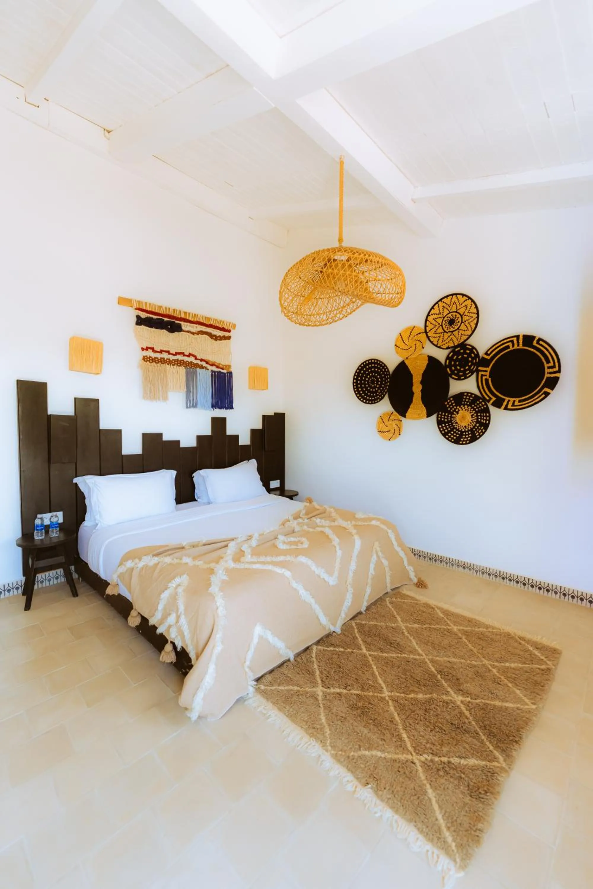 Bed in Dakhla Attitude