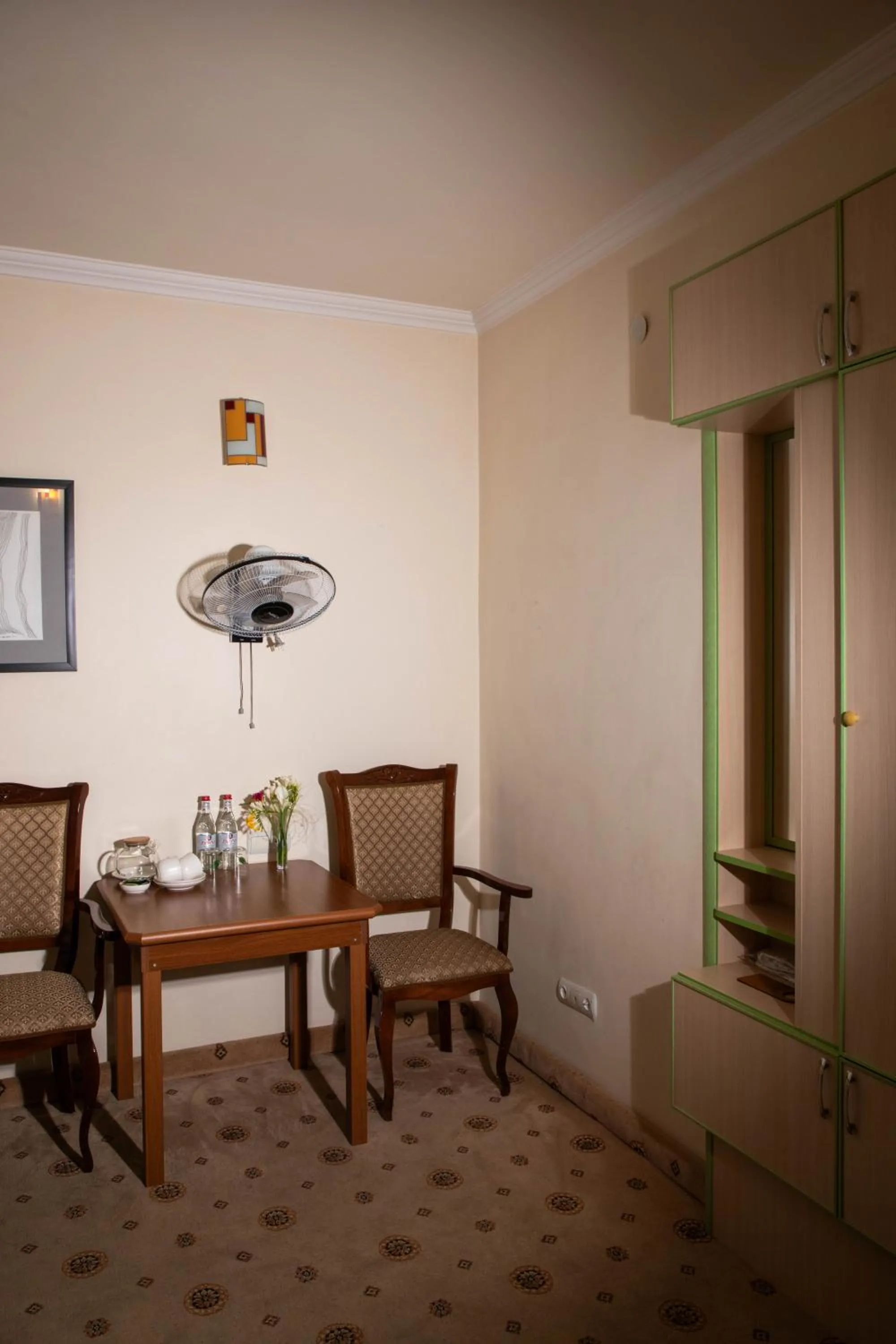 wardrobe in Casanova Inn - Boutique Hotel