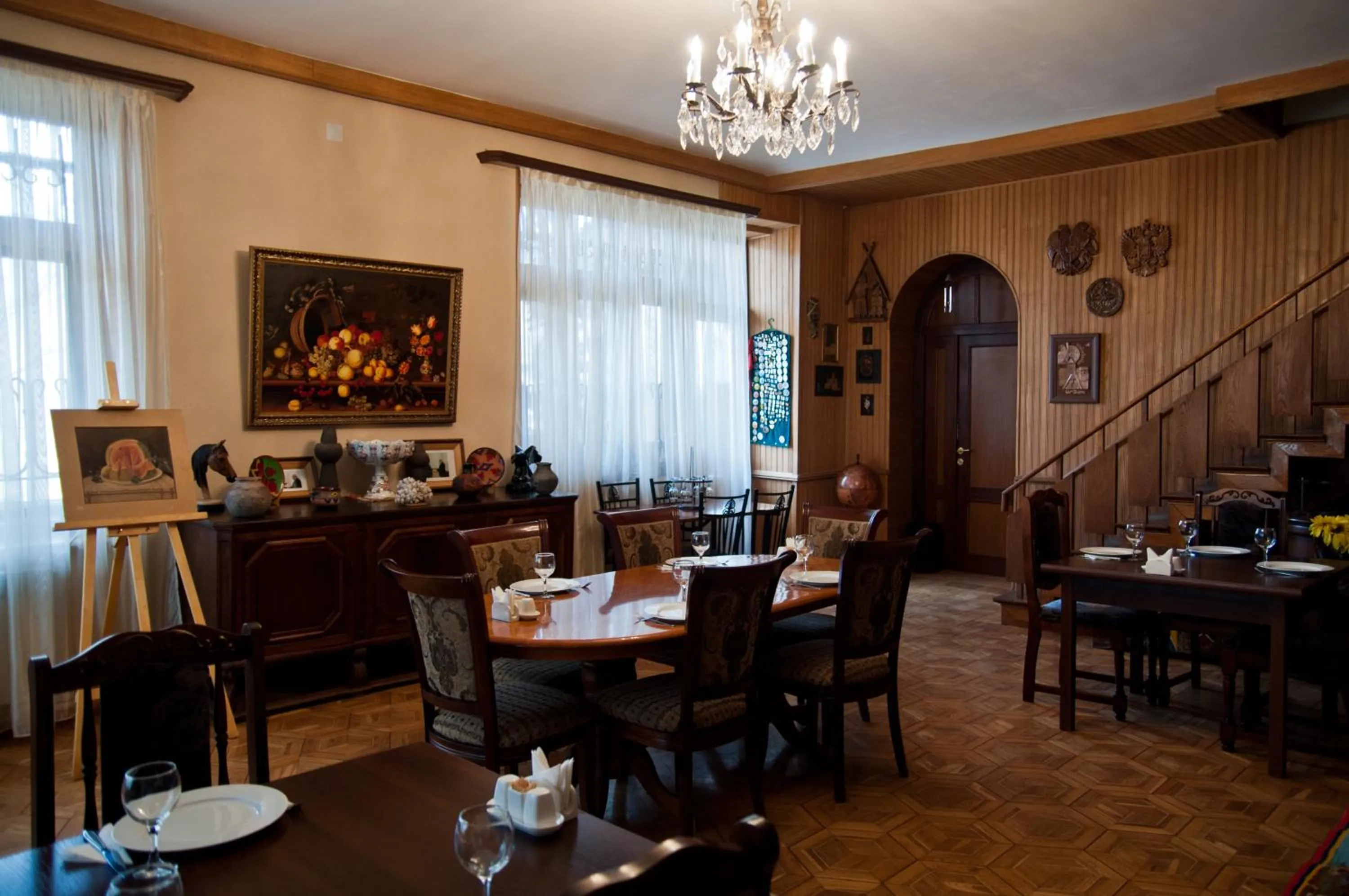 Restaurant/places to eat in Casanova Inn - Boutique Hotel