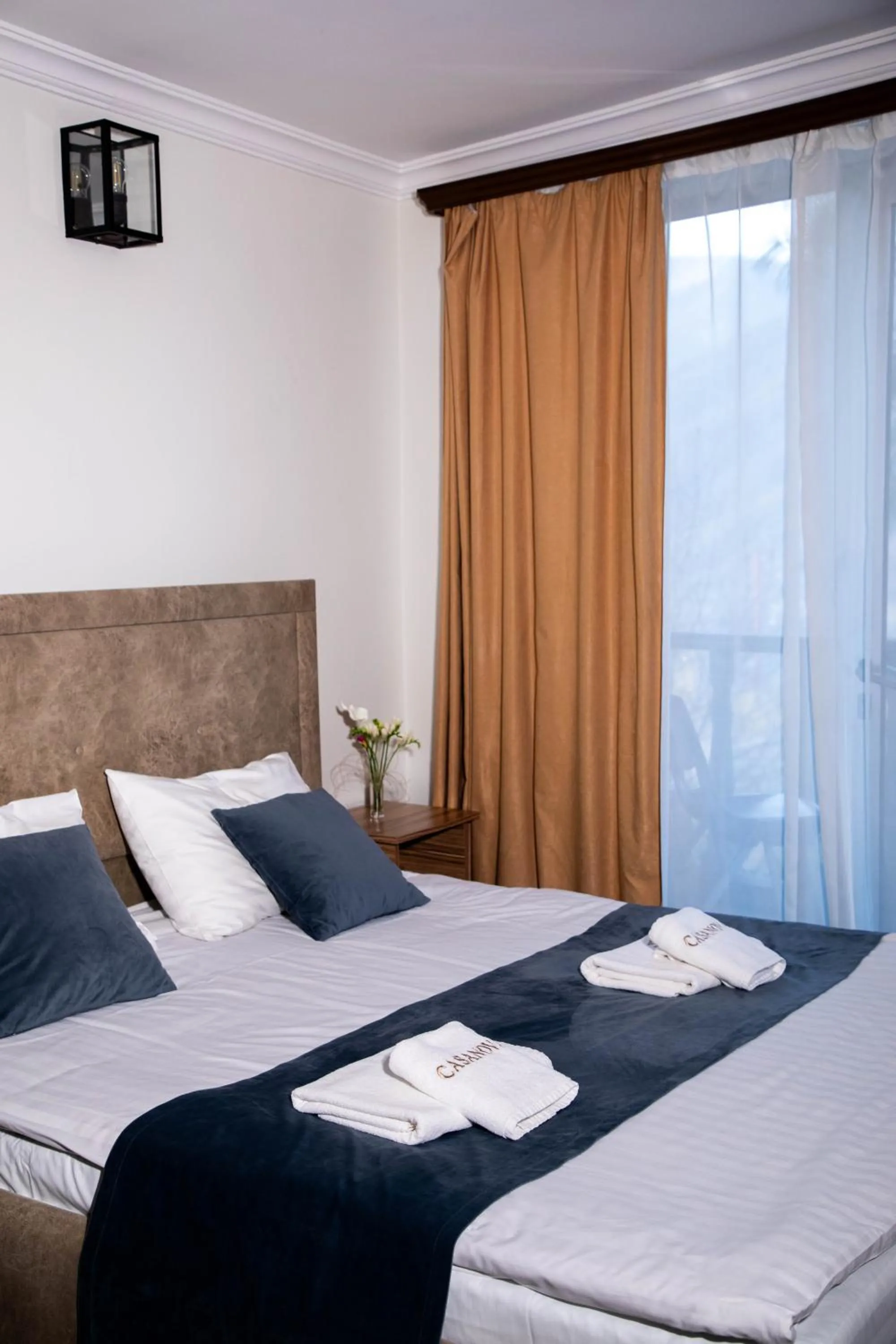 Garden view, Bed in Casanova Inn - Boutique Hotel