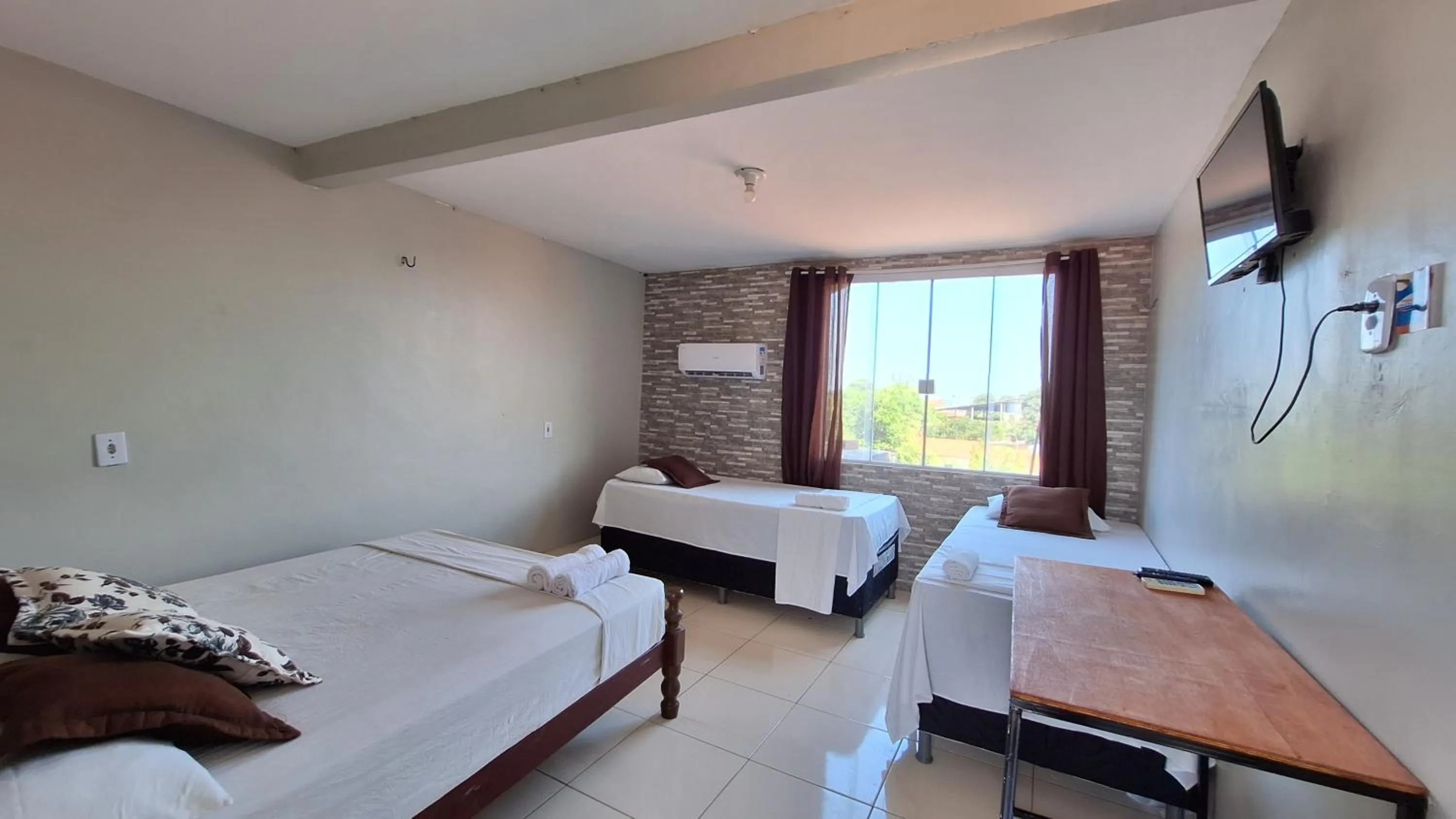 Bed in Canto da Duna Hotel