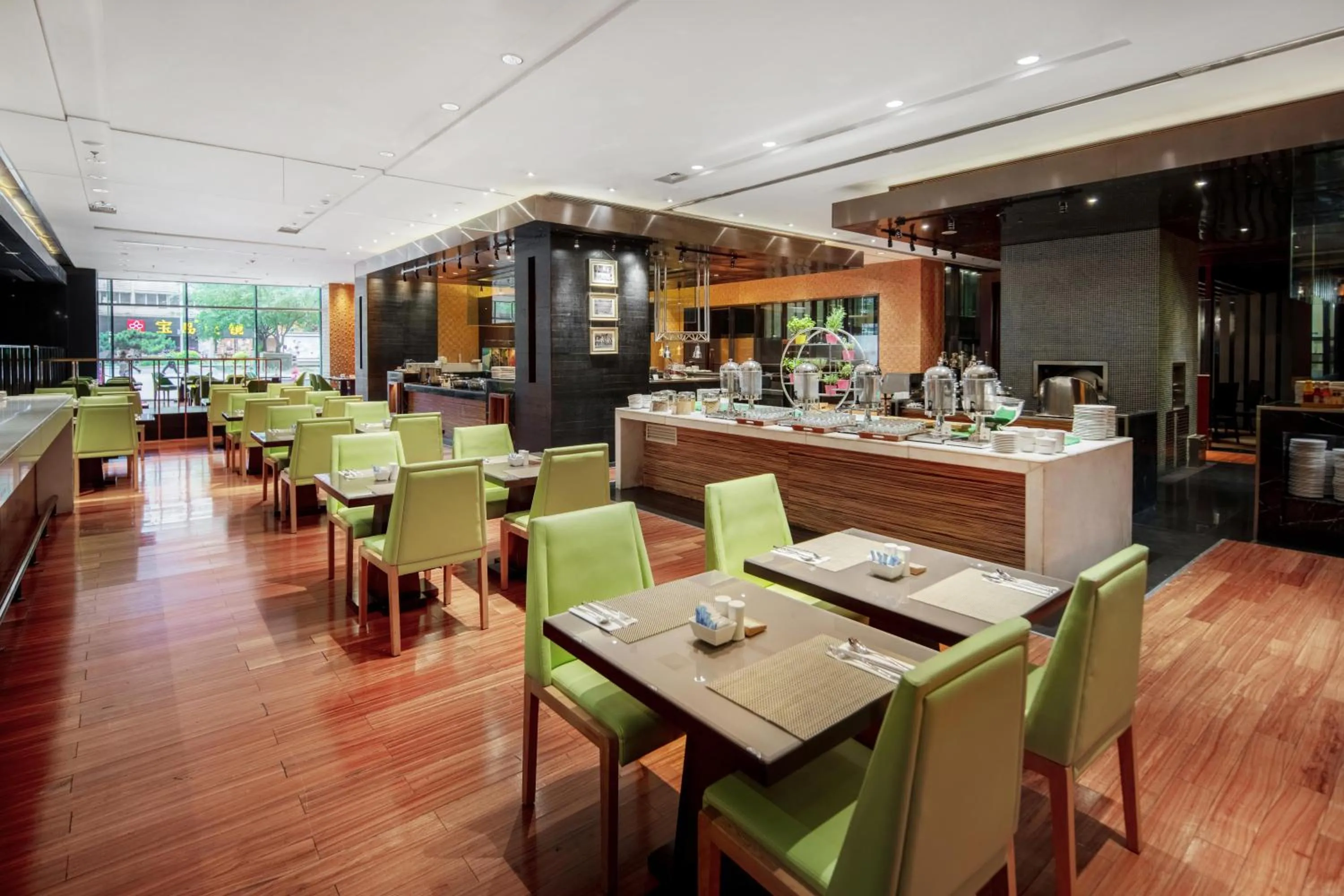 Restaurant/places to eat in Grand Millennium Beijing