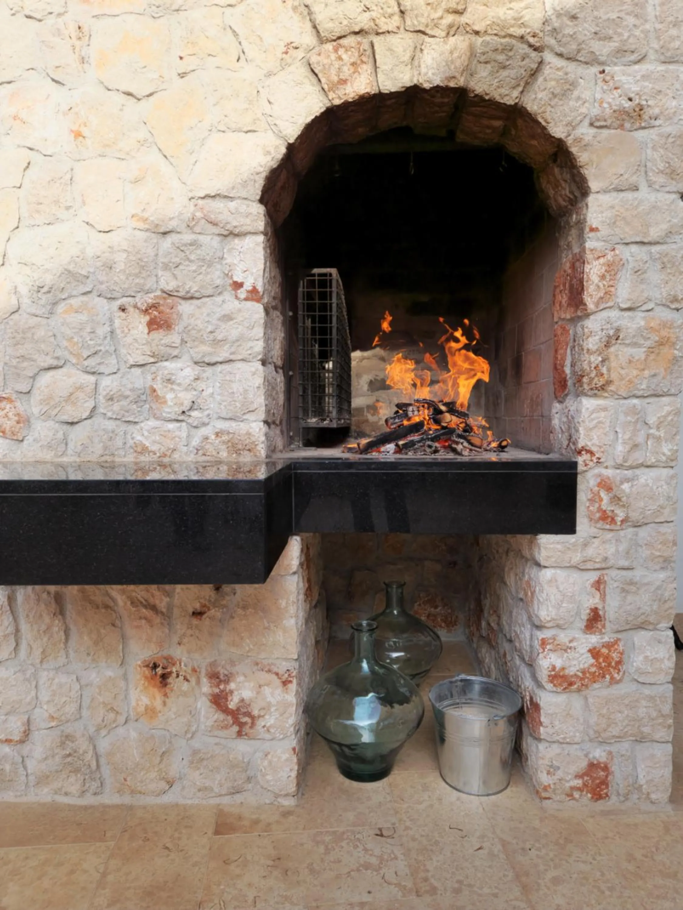 Restaurant/places to eat in Villa Nai 3.3