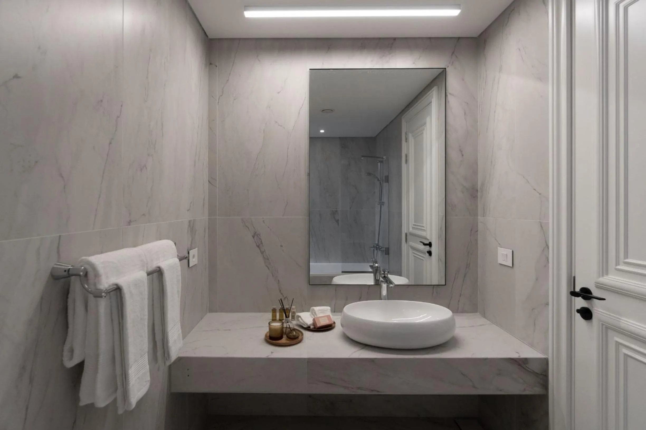 Bathroom in VOTRE hotel