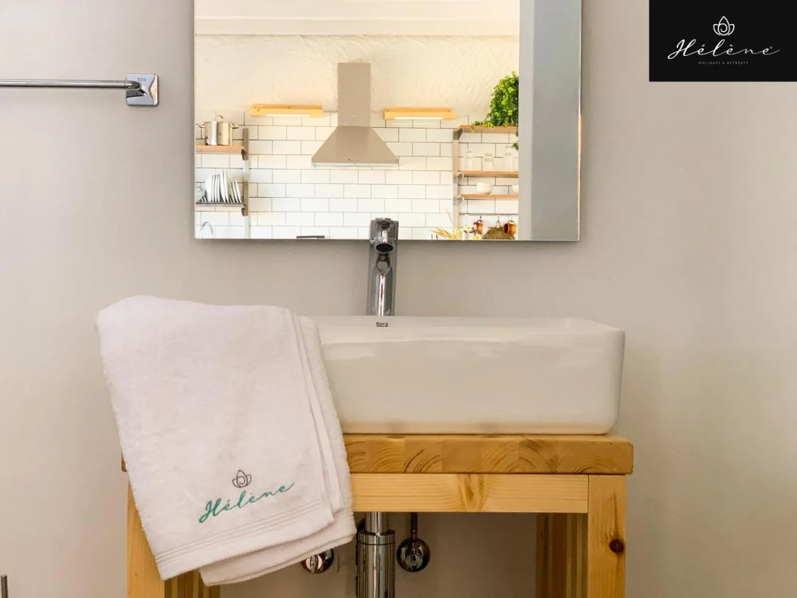 Bathroom in Hélène Holidays - Hotel Boutique