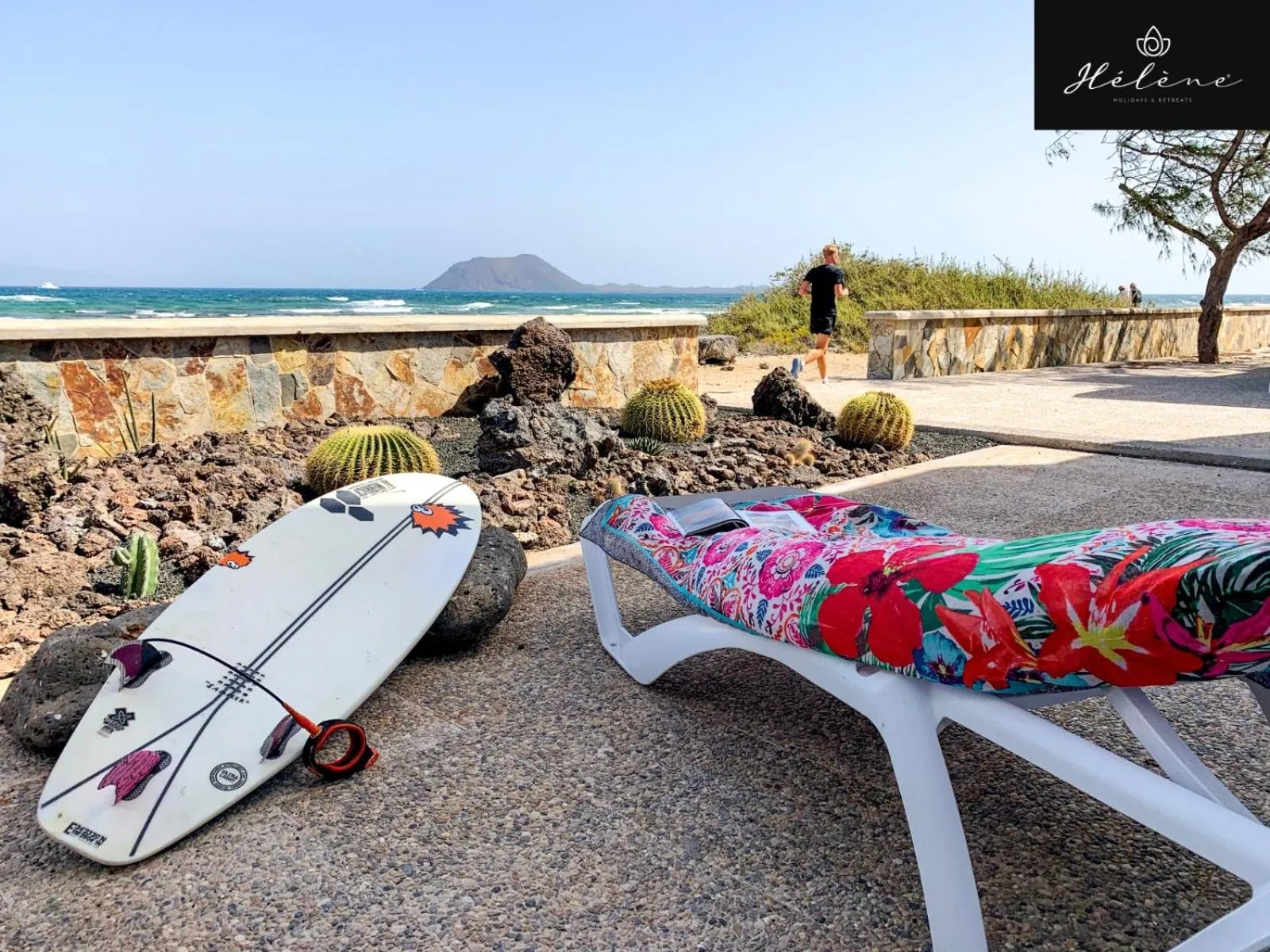 Balcony/Terrace in Hélène Holidays - Hotel Boutique