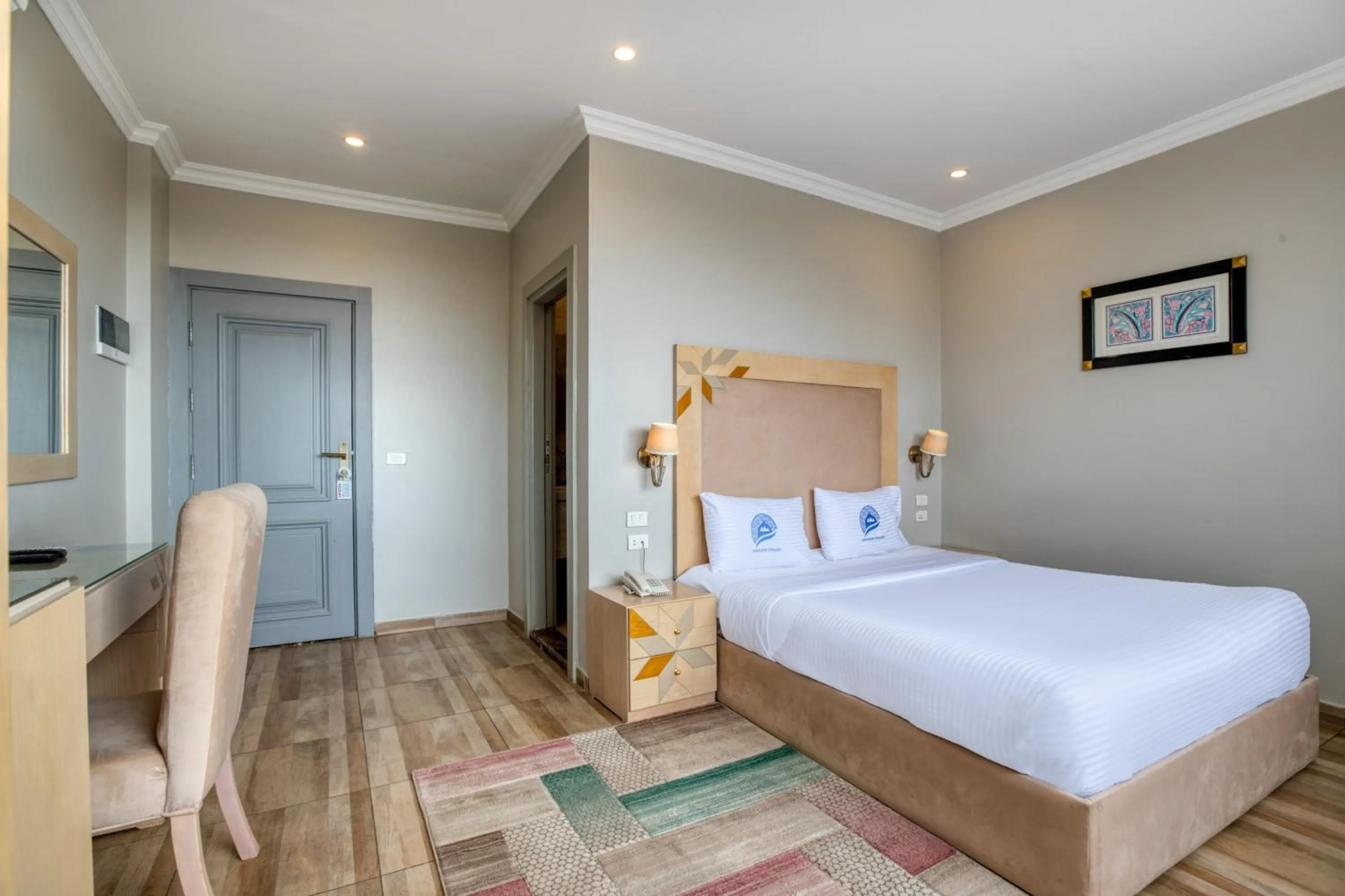 Bedroom, Bed in Mamlouk Pyramids Hotel