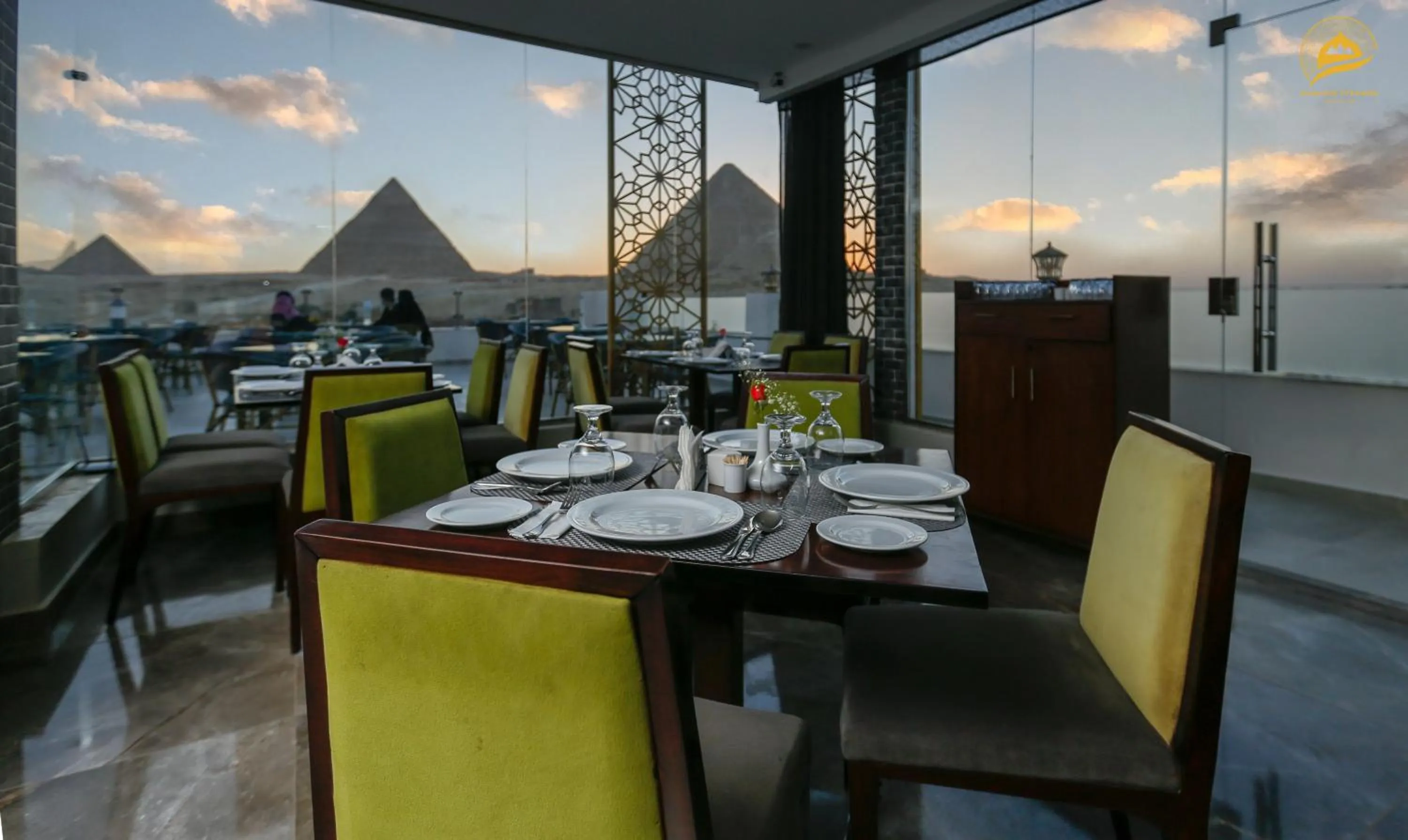Restaurant/places to eat in Mamlouk Pyramids Hotel