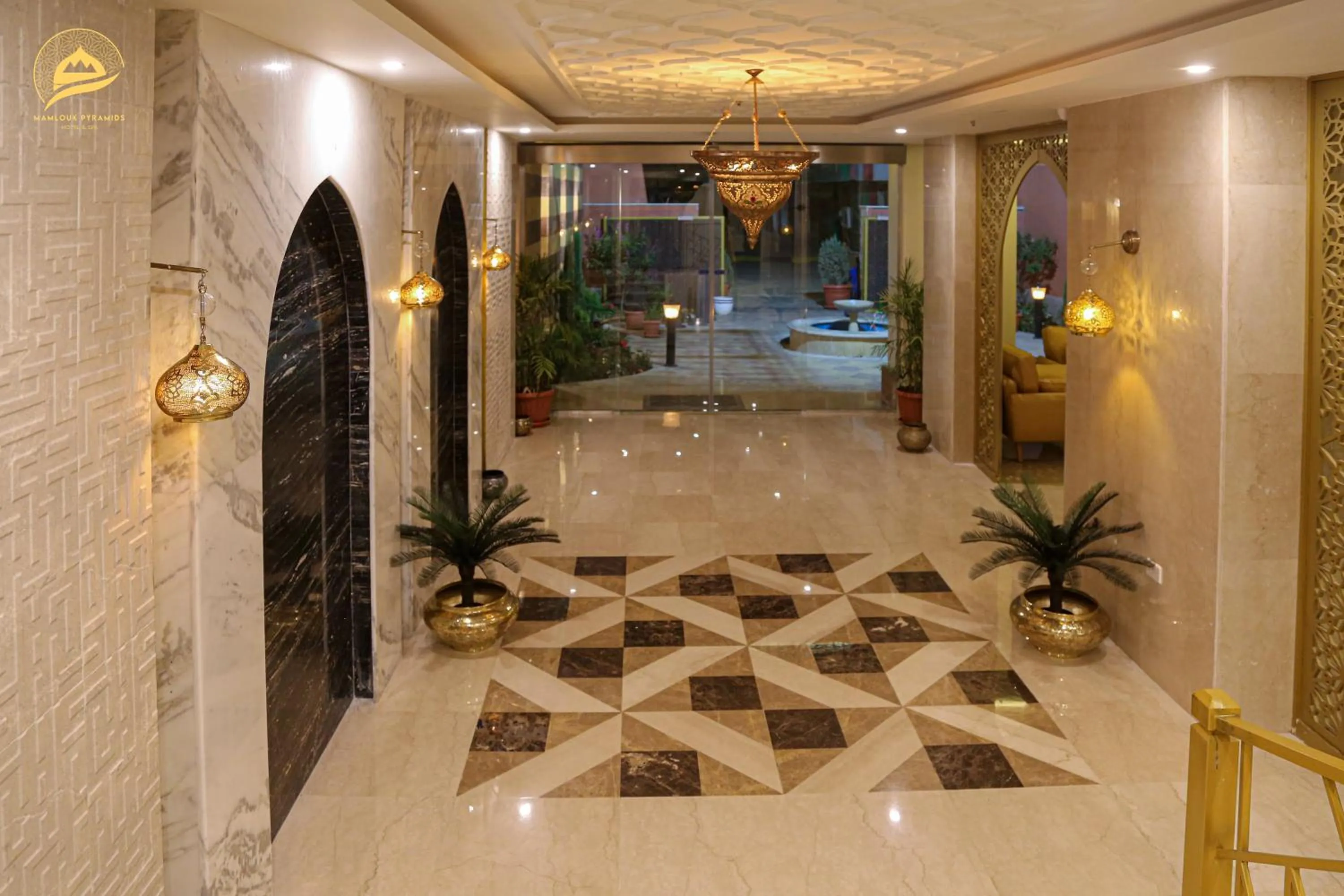 Facade/entrance in Mamlouk Pyramids Hotel
