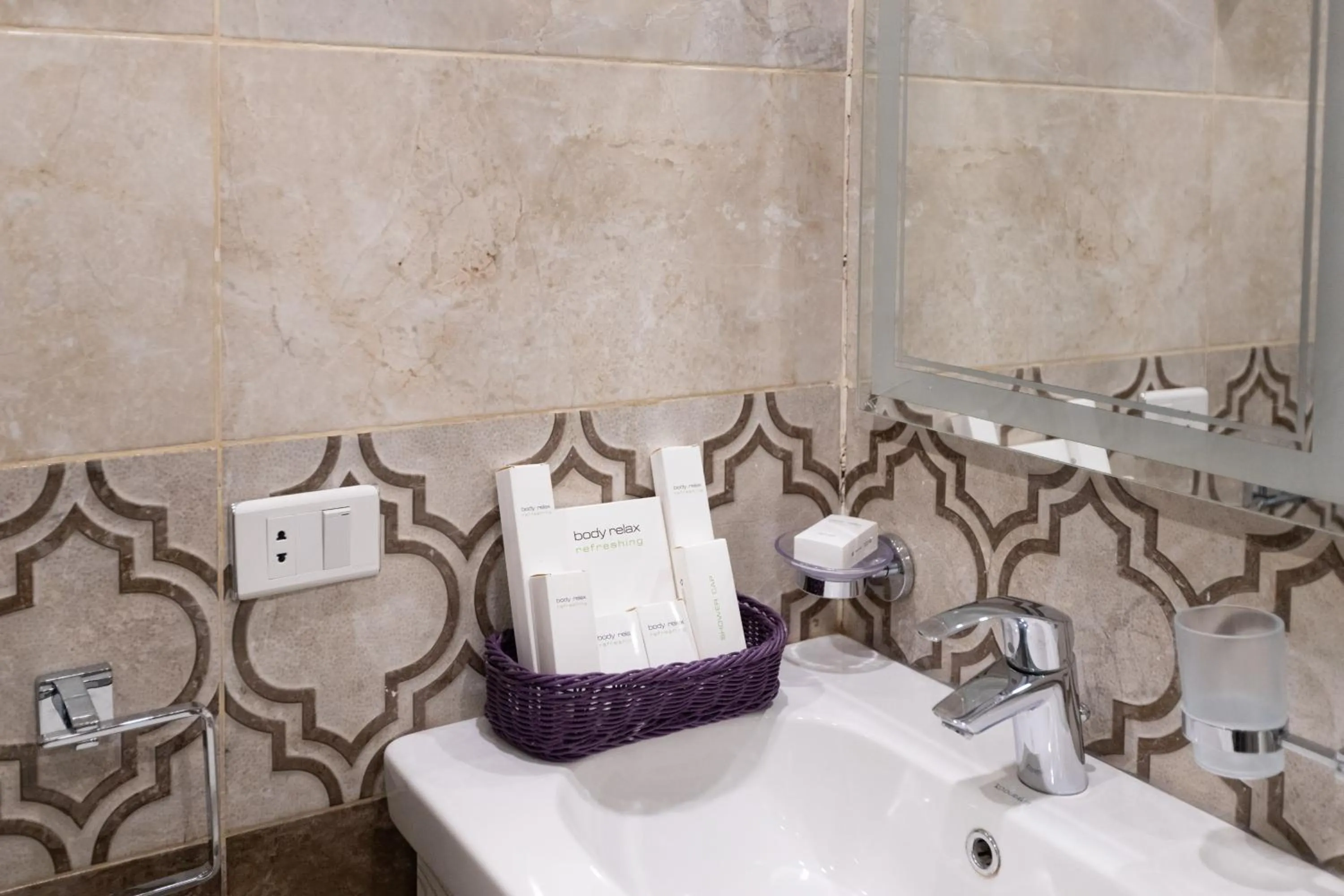 Bathroom in Mamlouk Pyramids Hotel