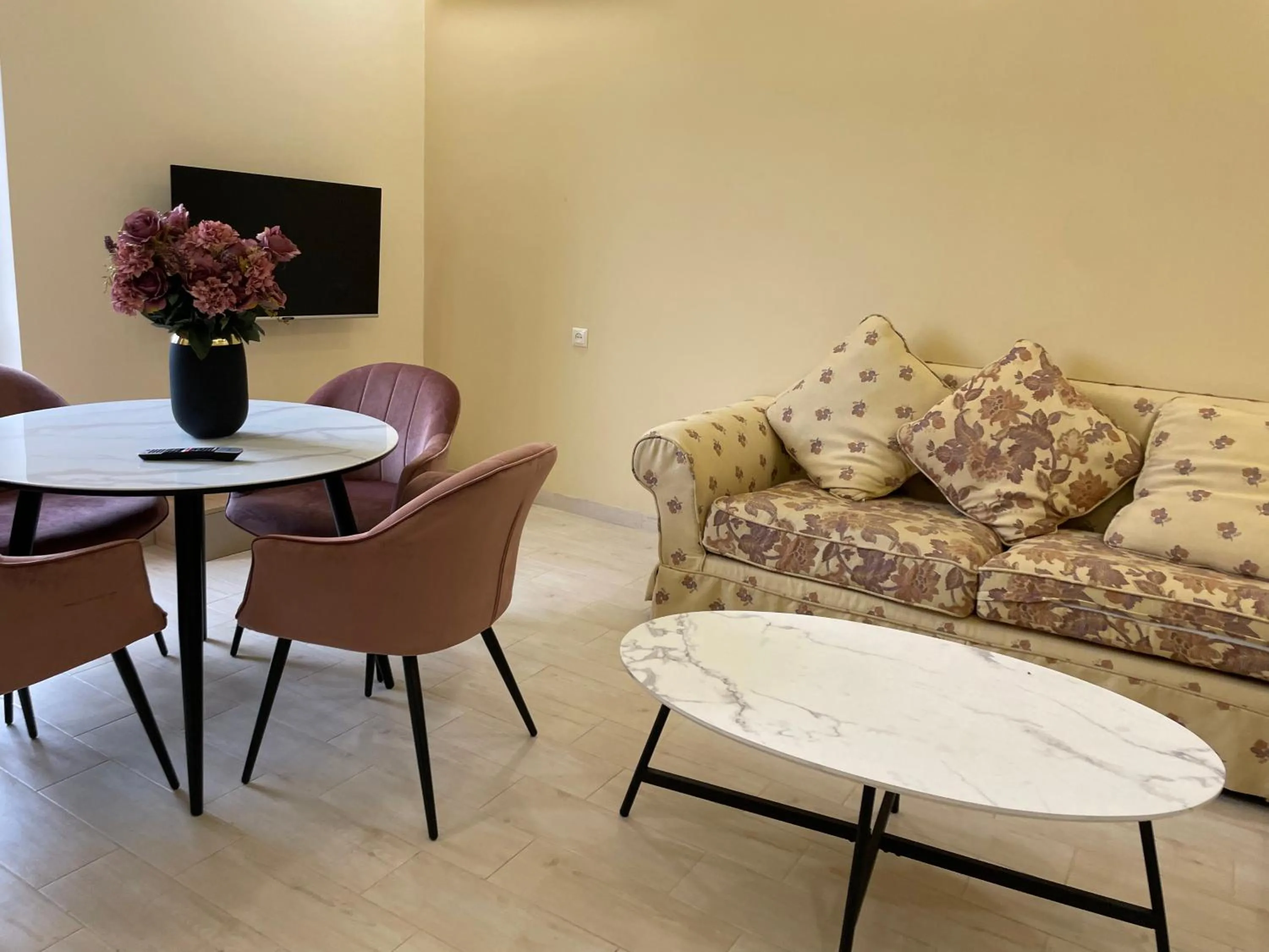 Living room in Kamar Hotel Ijevan