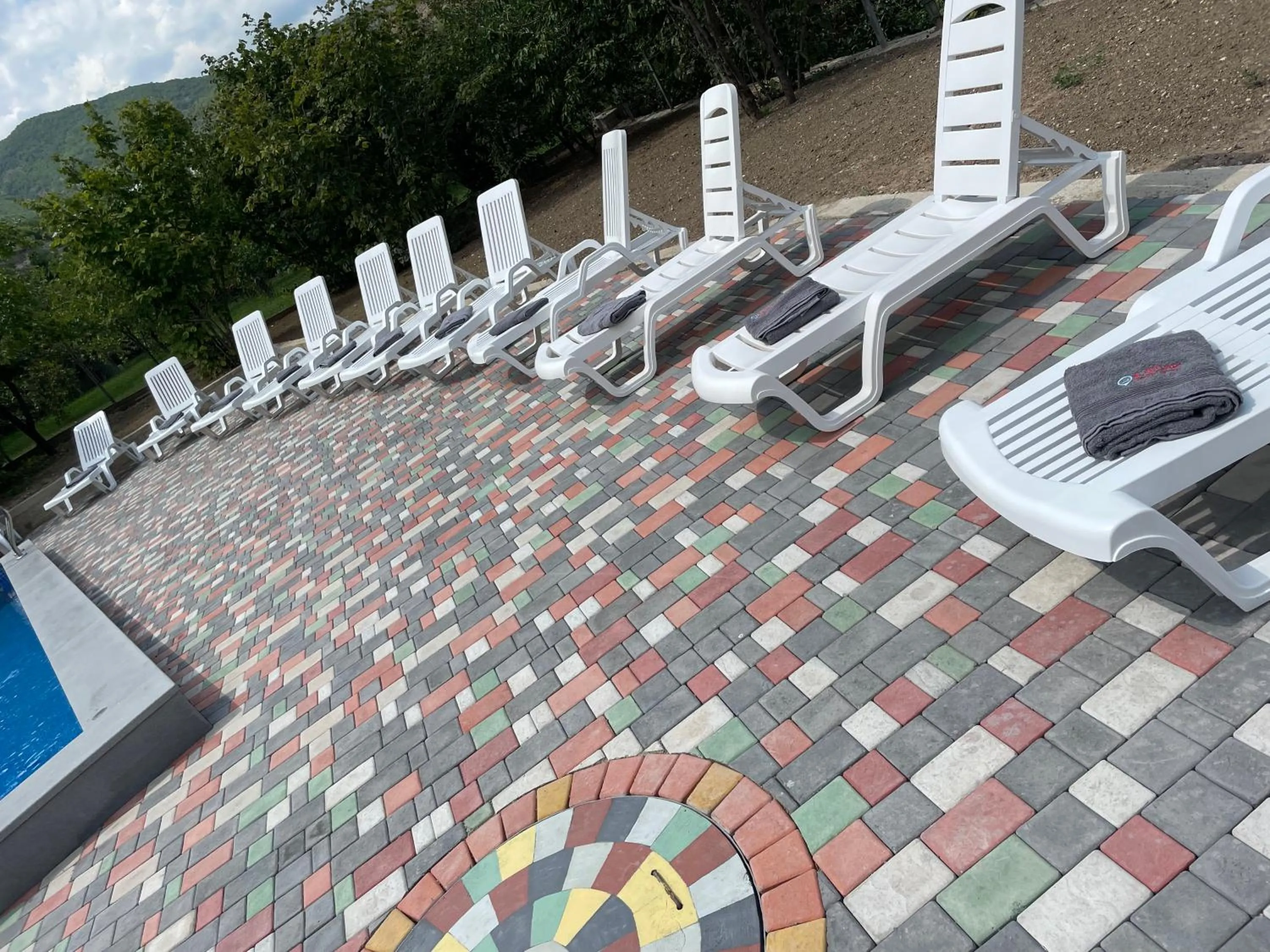 Swimming pool in Kamar Hotel Ijevan
