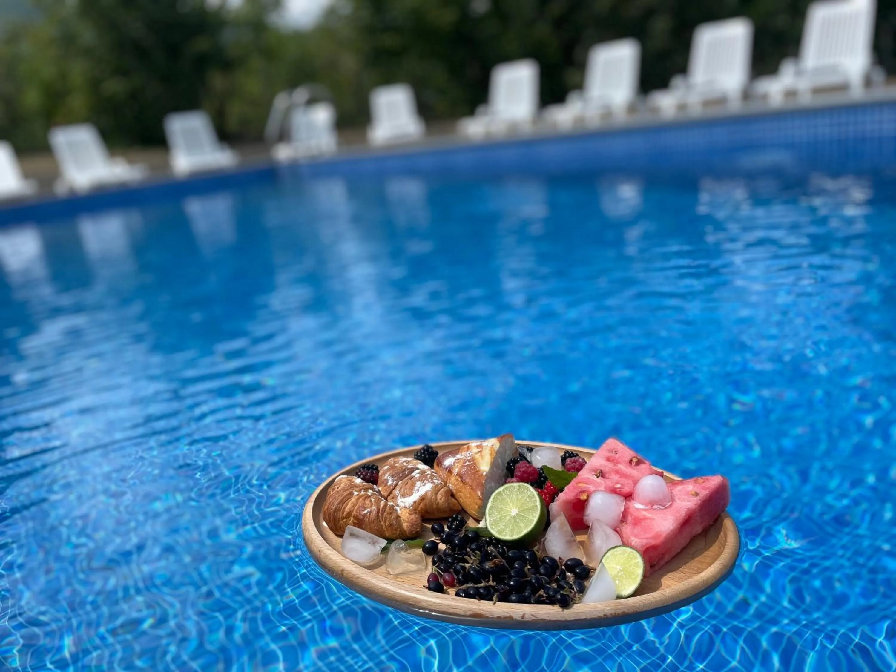 Swimming pool in Kamar Hotel Ijevan
