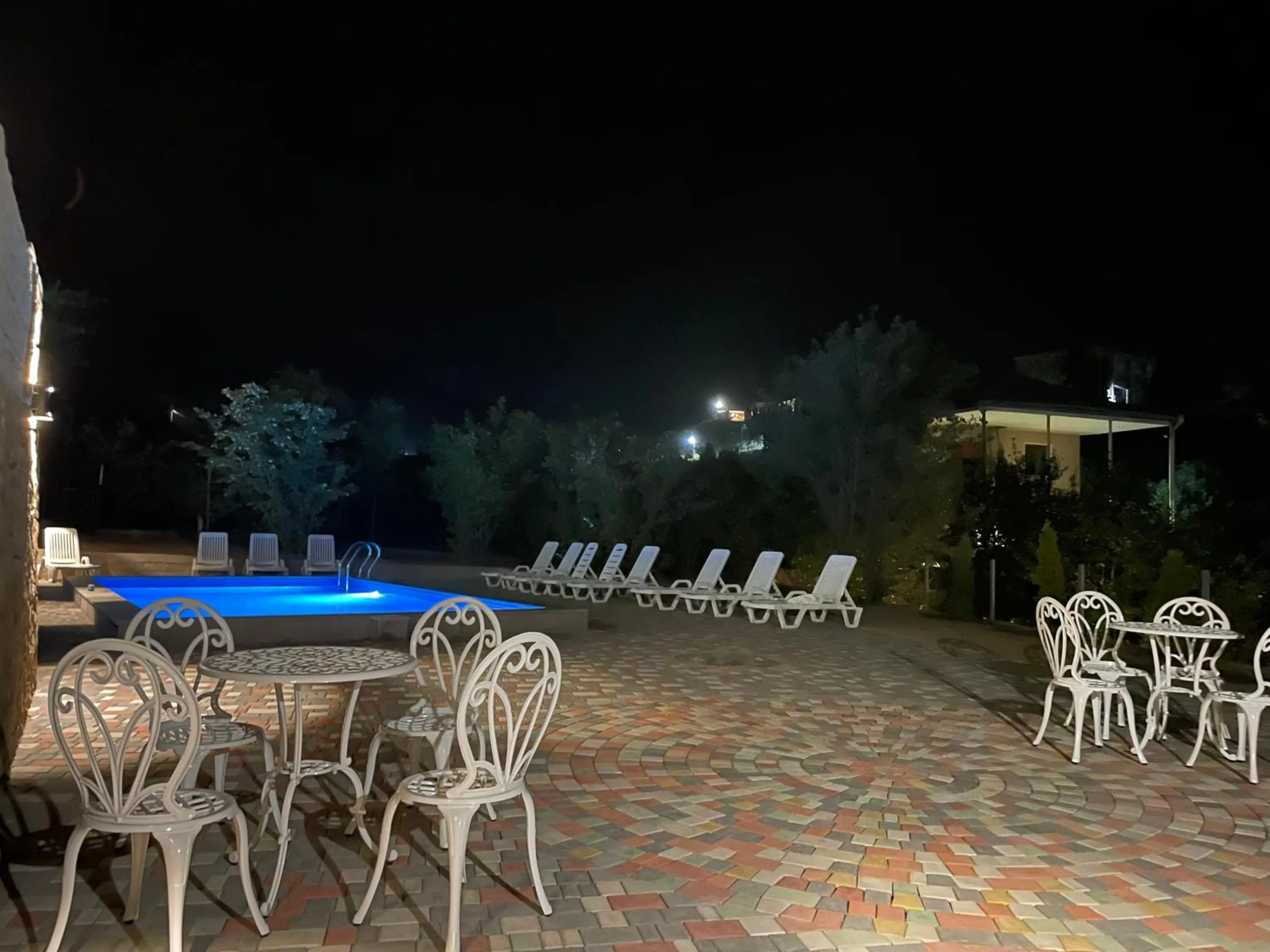 Swimming pool in Kamar Hotel Ijevan