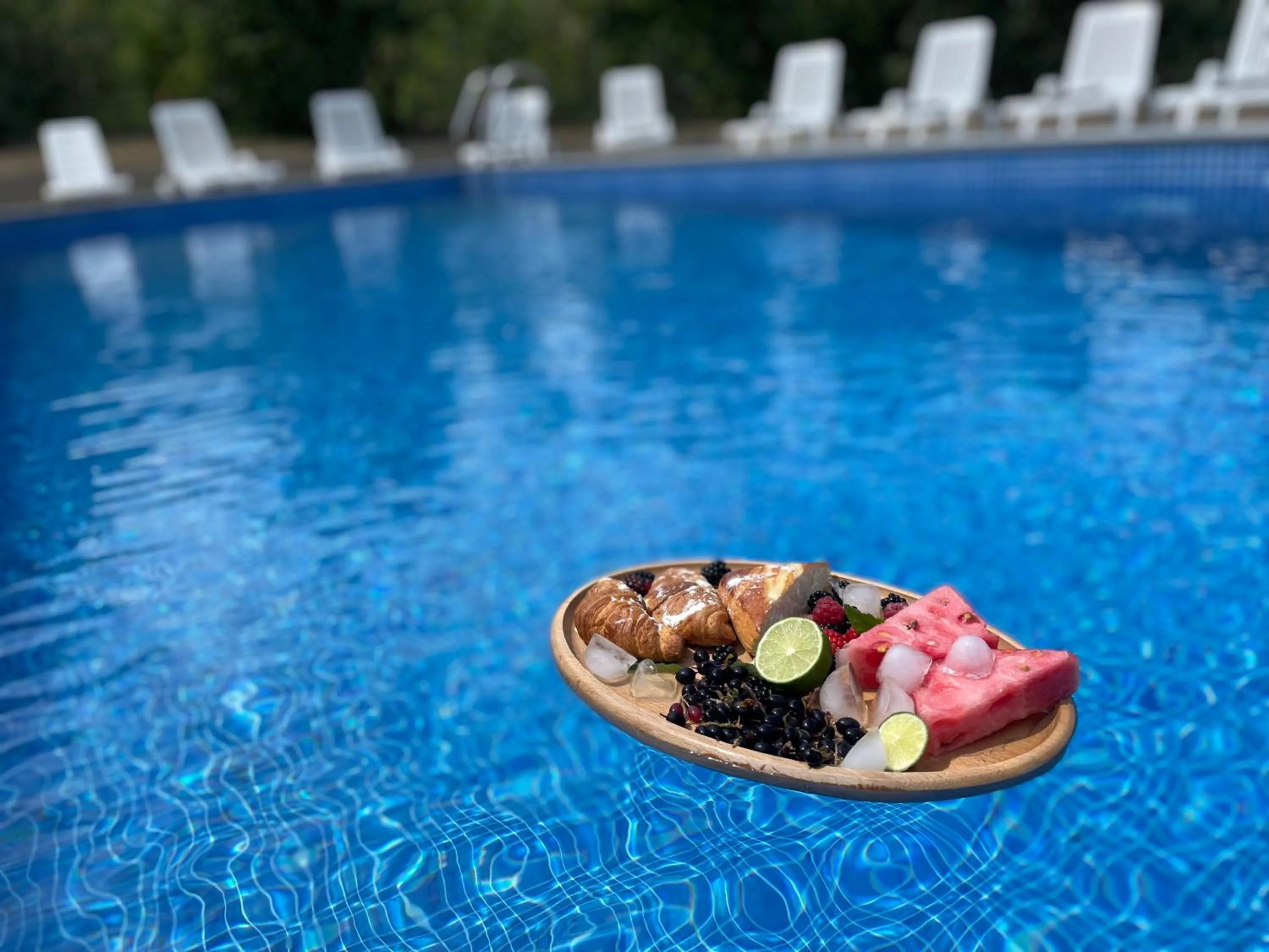 Swimming pool in Kamar Hotel Ijevan