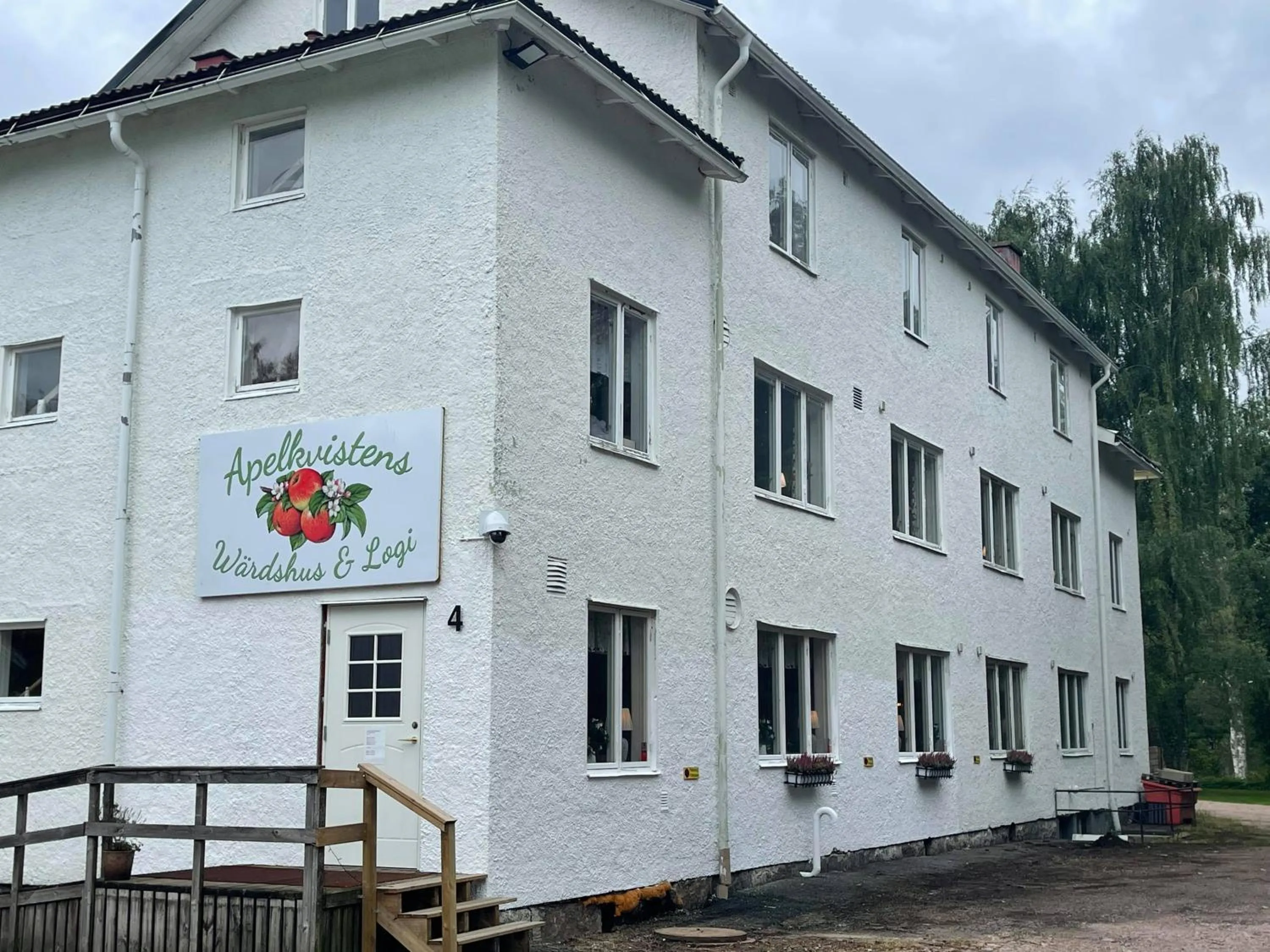 Facade/entrance in Apelkvistens Wärdshus & Logi