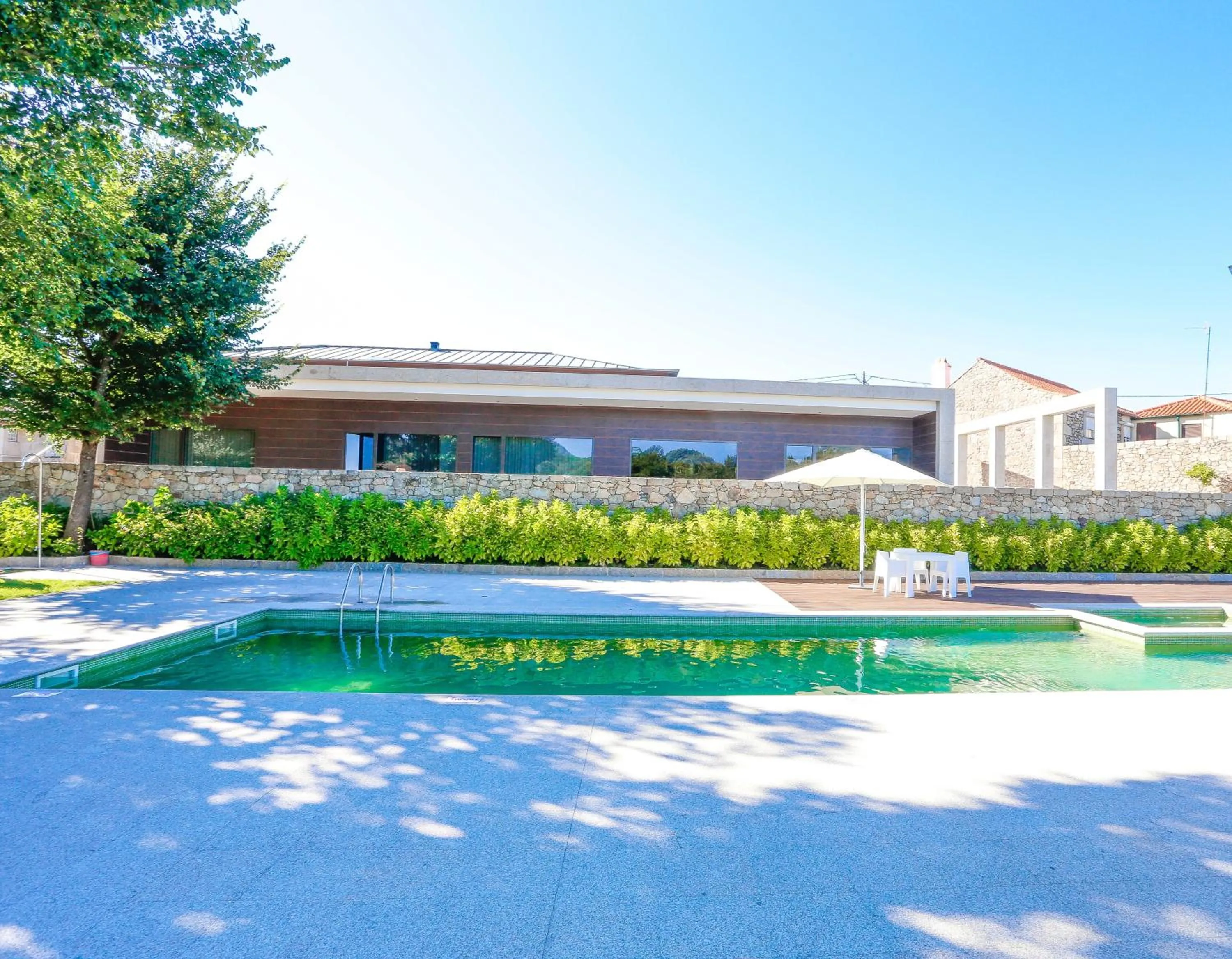 Pool view in Solar Dos Cáceres