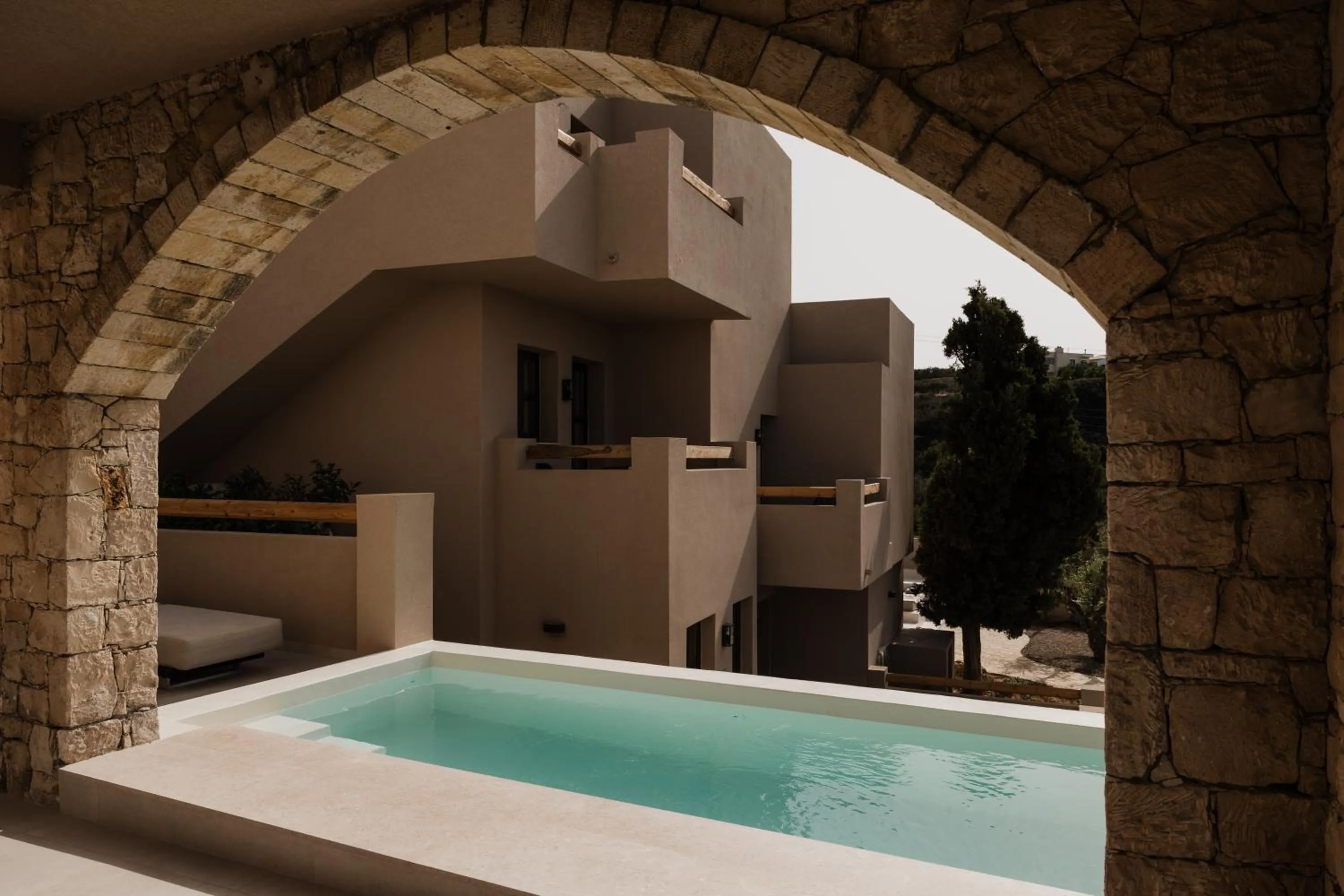 Swimming pool in Momi Slow Living Hotel