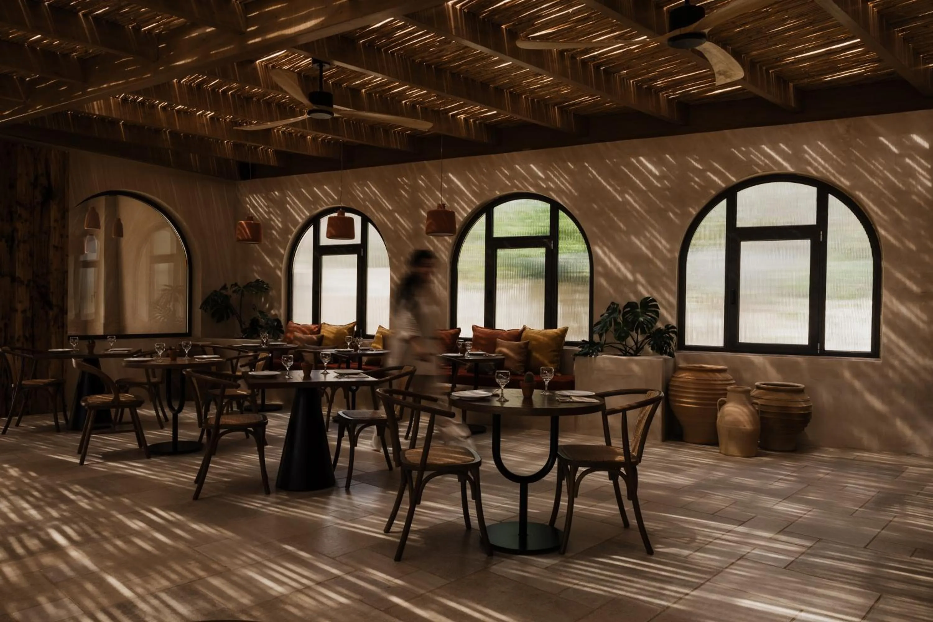 Restaurant/places to eat in Momi Slow Living Hotel