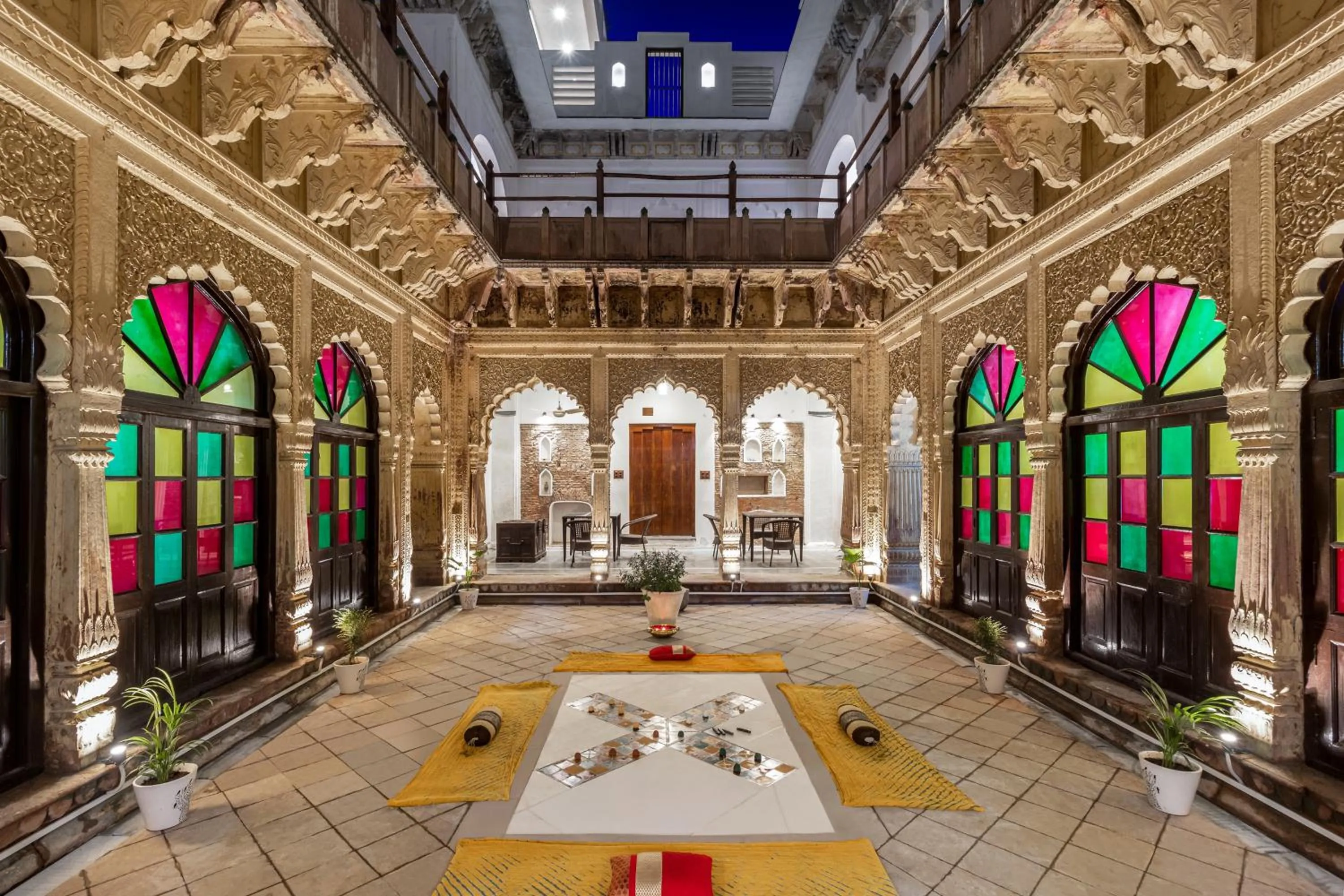 Inner courtyard view in WelcomHeritage Badi Kothi