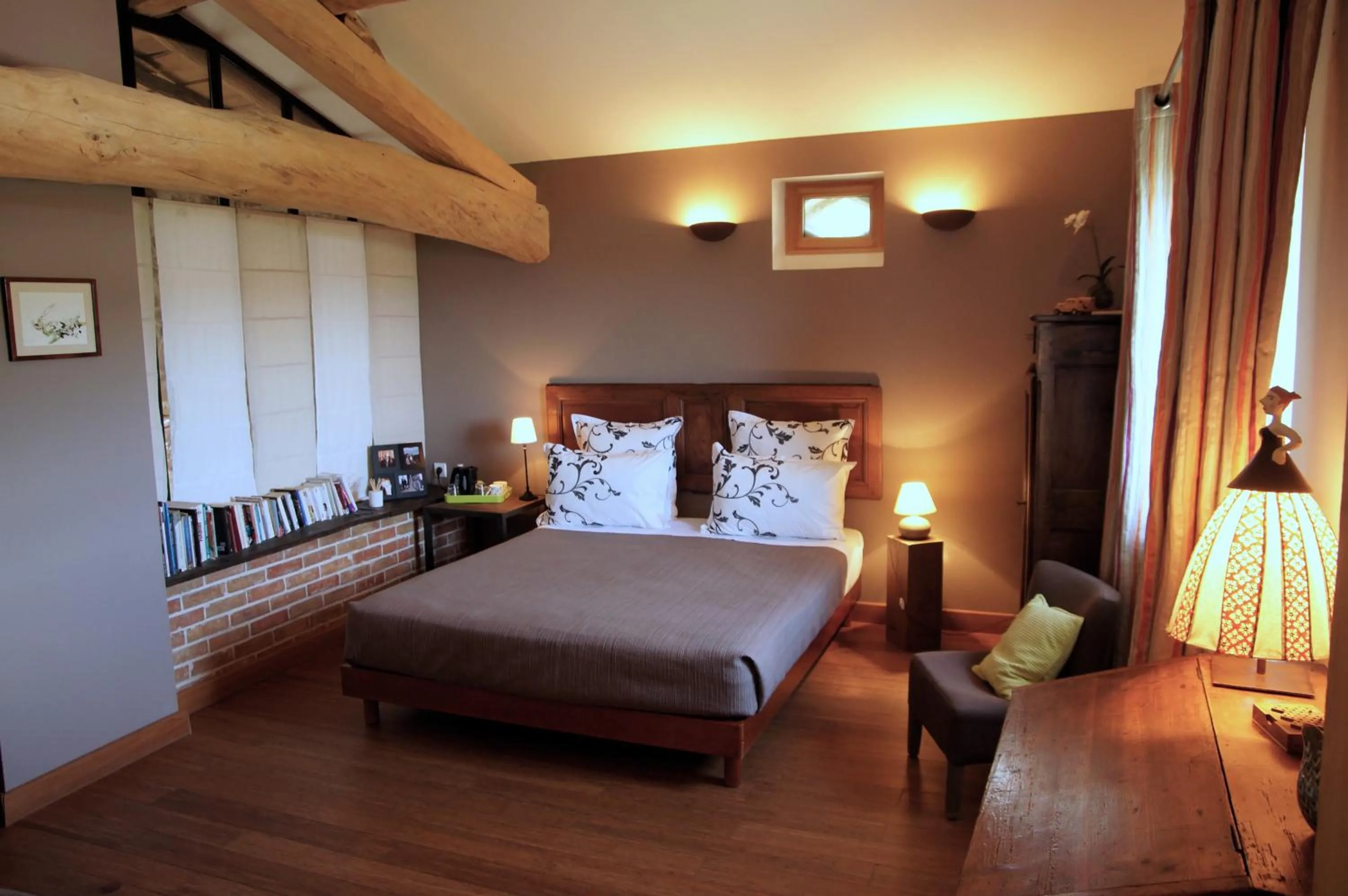 Photo of the whole room, Bed in Le Grand Noë