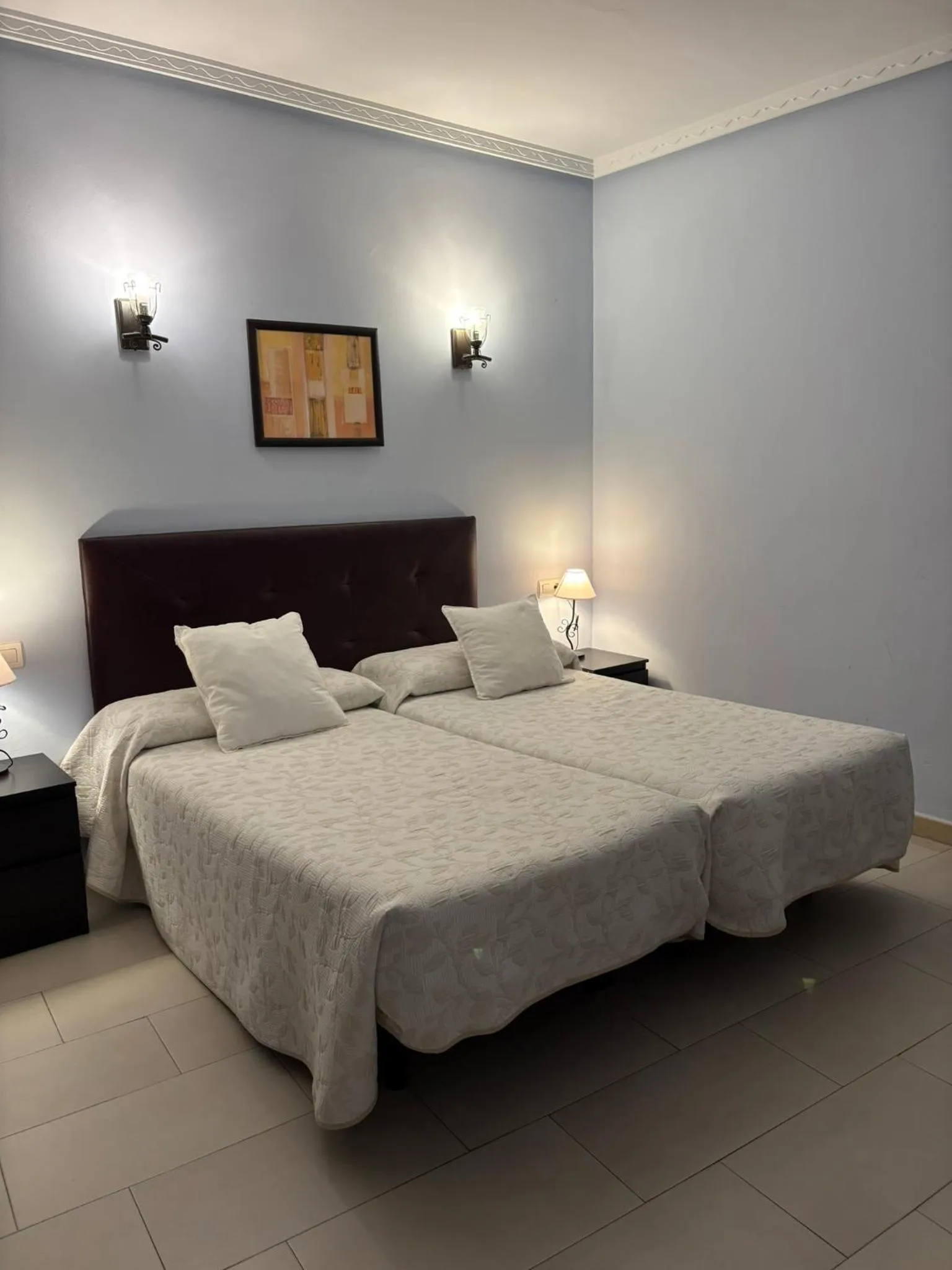 Hostal Cerezo 2