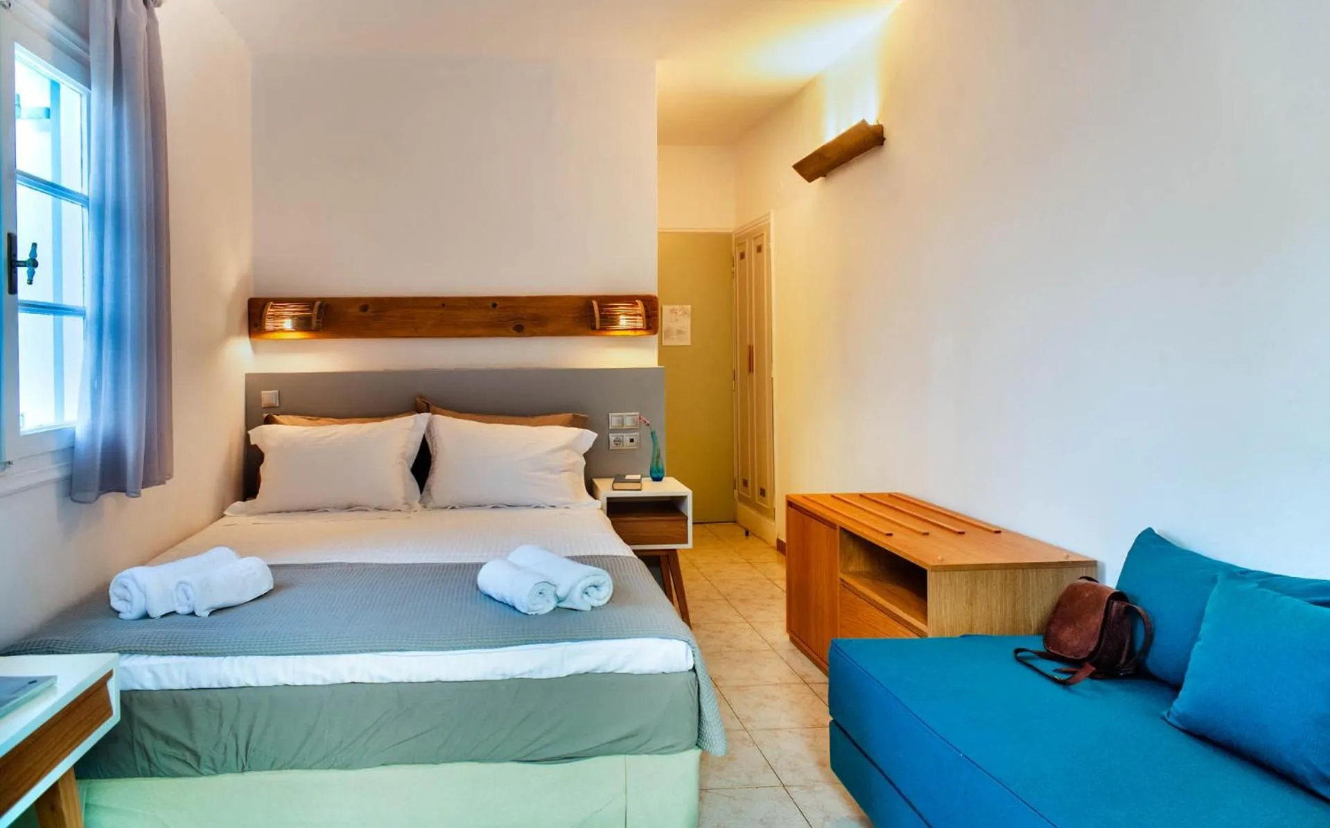 Photo of the whole room in Nefeli Hotel