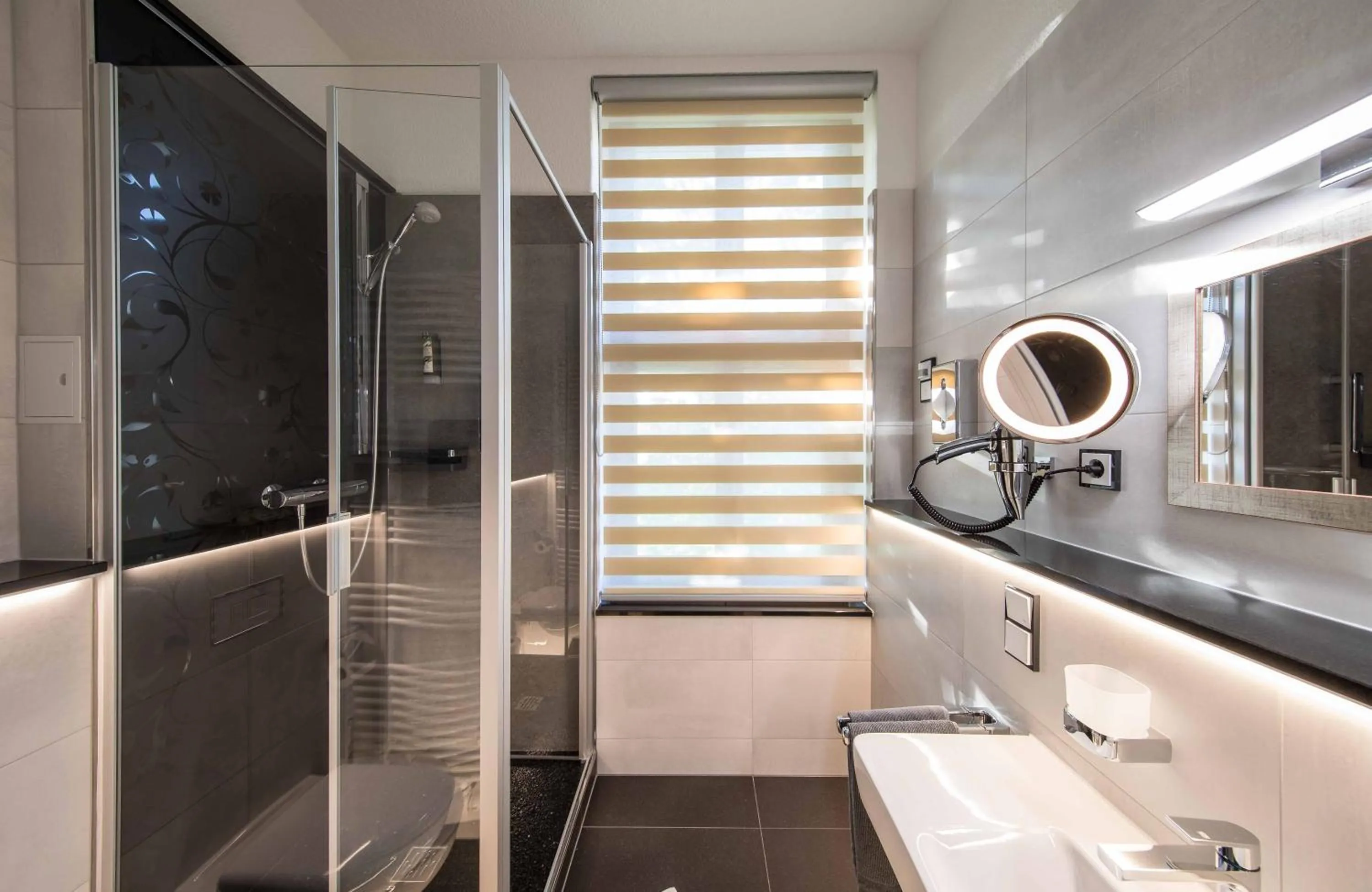 Photo of the whole room in Parkhotel Plauen