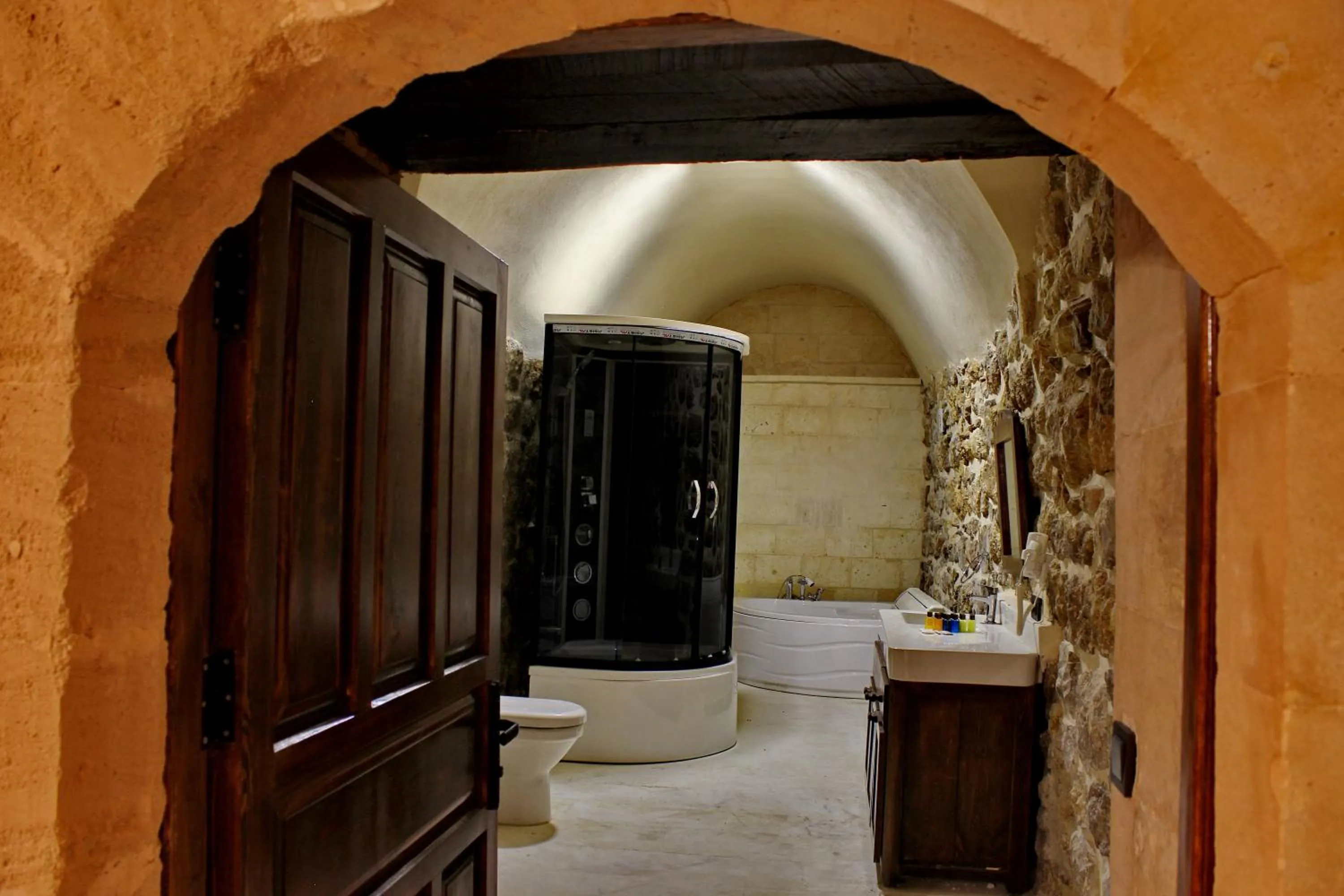 Bathroom in HH Babil Konağı