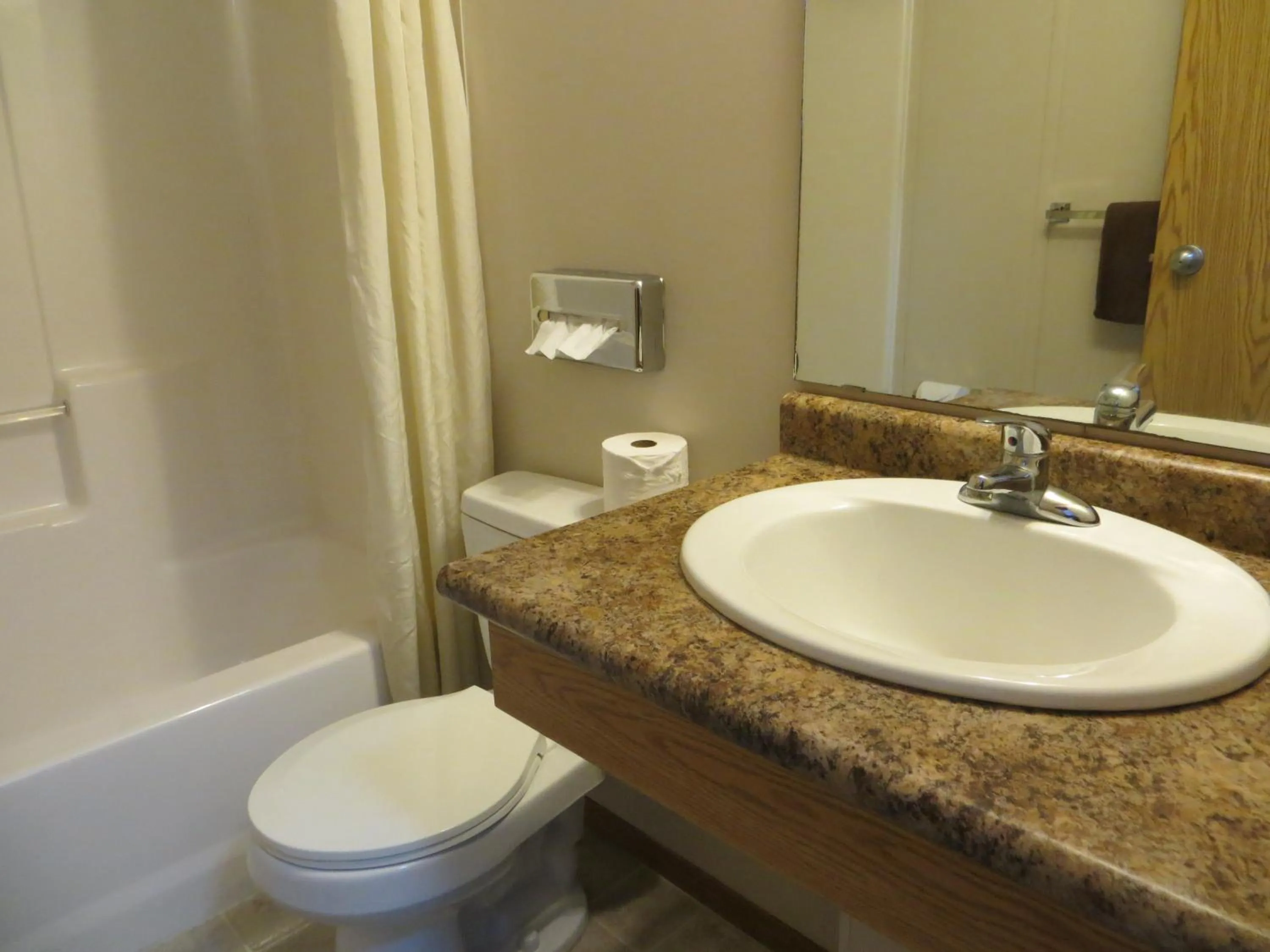 Toilet in Sundown Motel