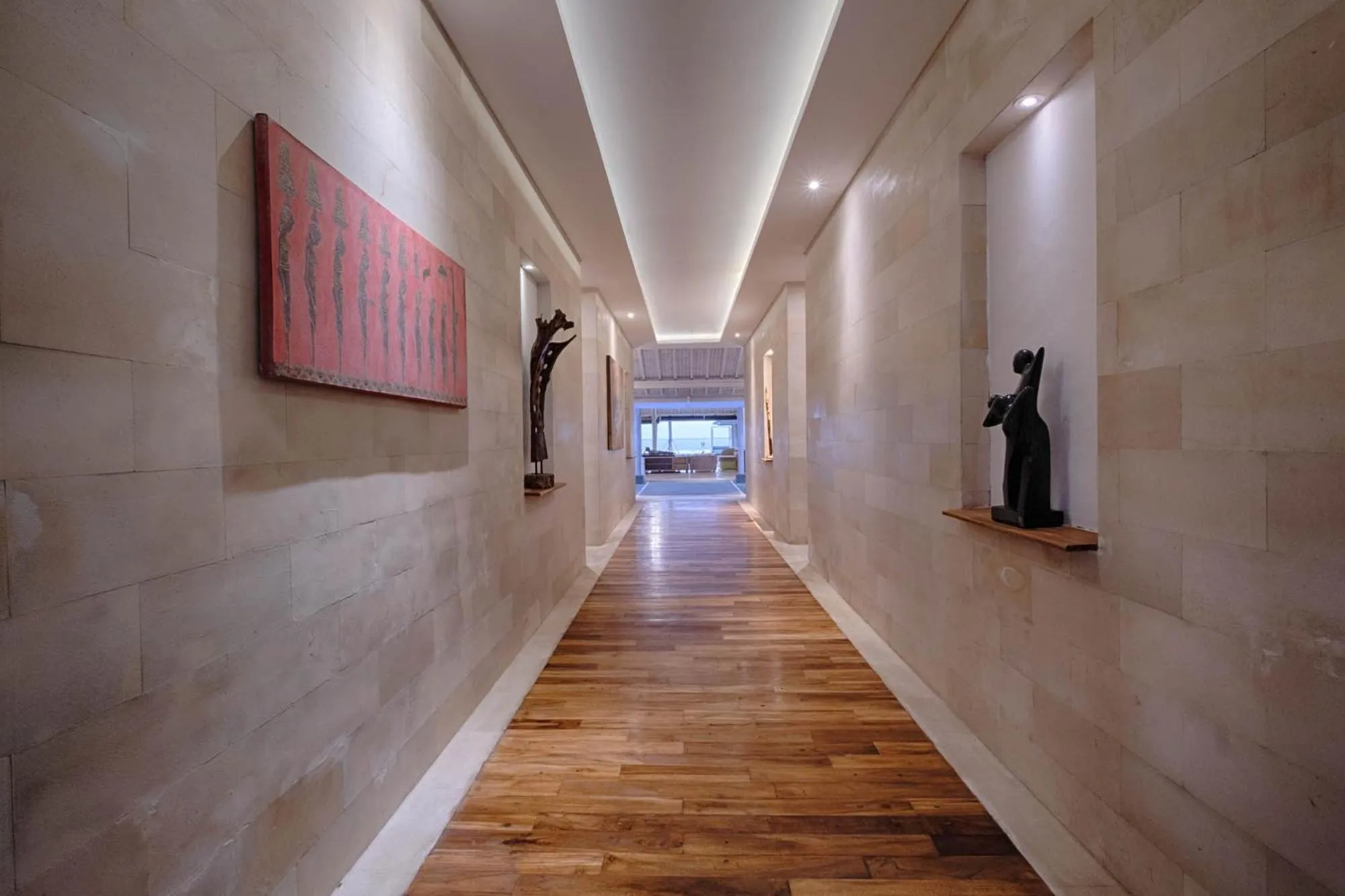 Property building in Kutus Kutus Estuary Saba Beach