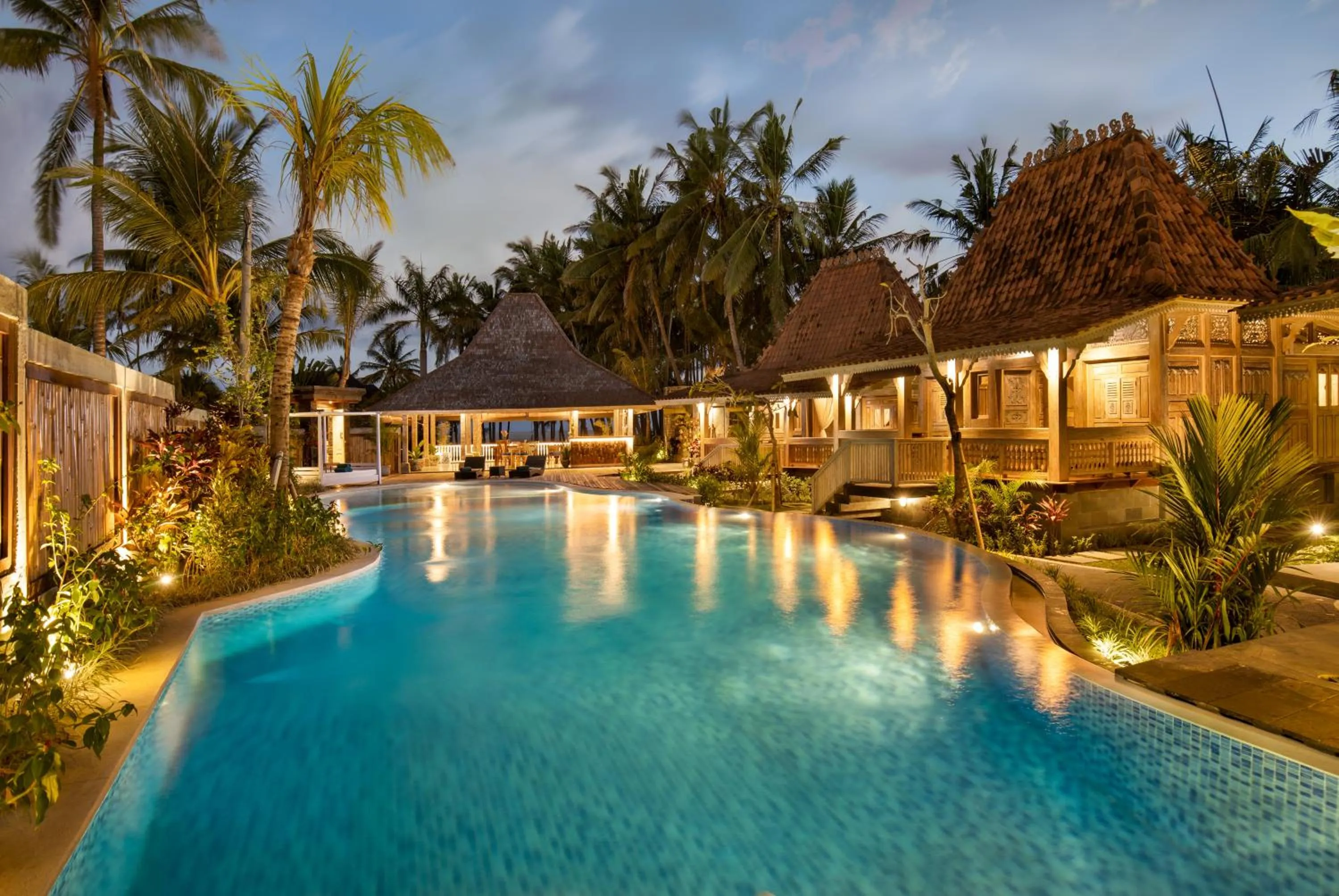 Property building in Kutus Kutus Estuary Saba Beach